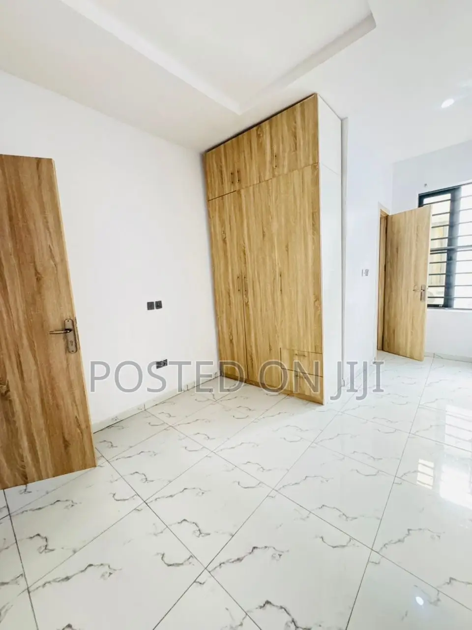 4bdrm Duplex in Emcel Garden, Lekki Phase 2 for sale