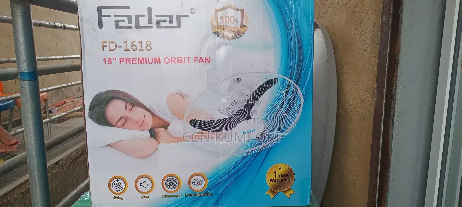 Fader 18-Inch Orbit Fan.  Copper