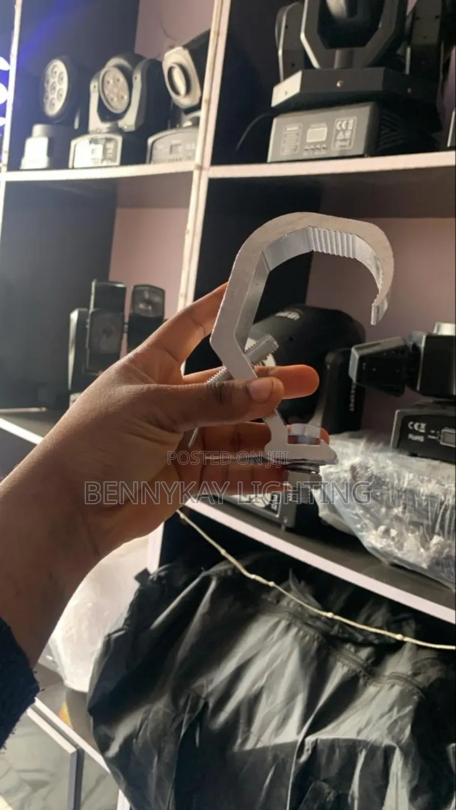 G-Clamp Hanger