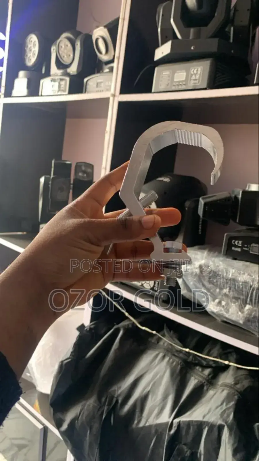 G-Clamp Hanger