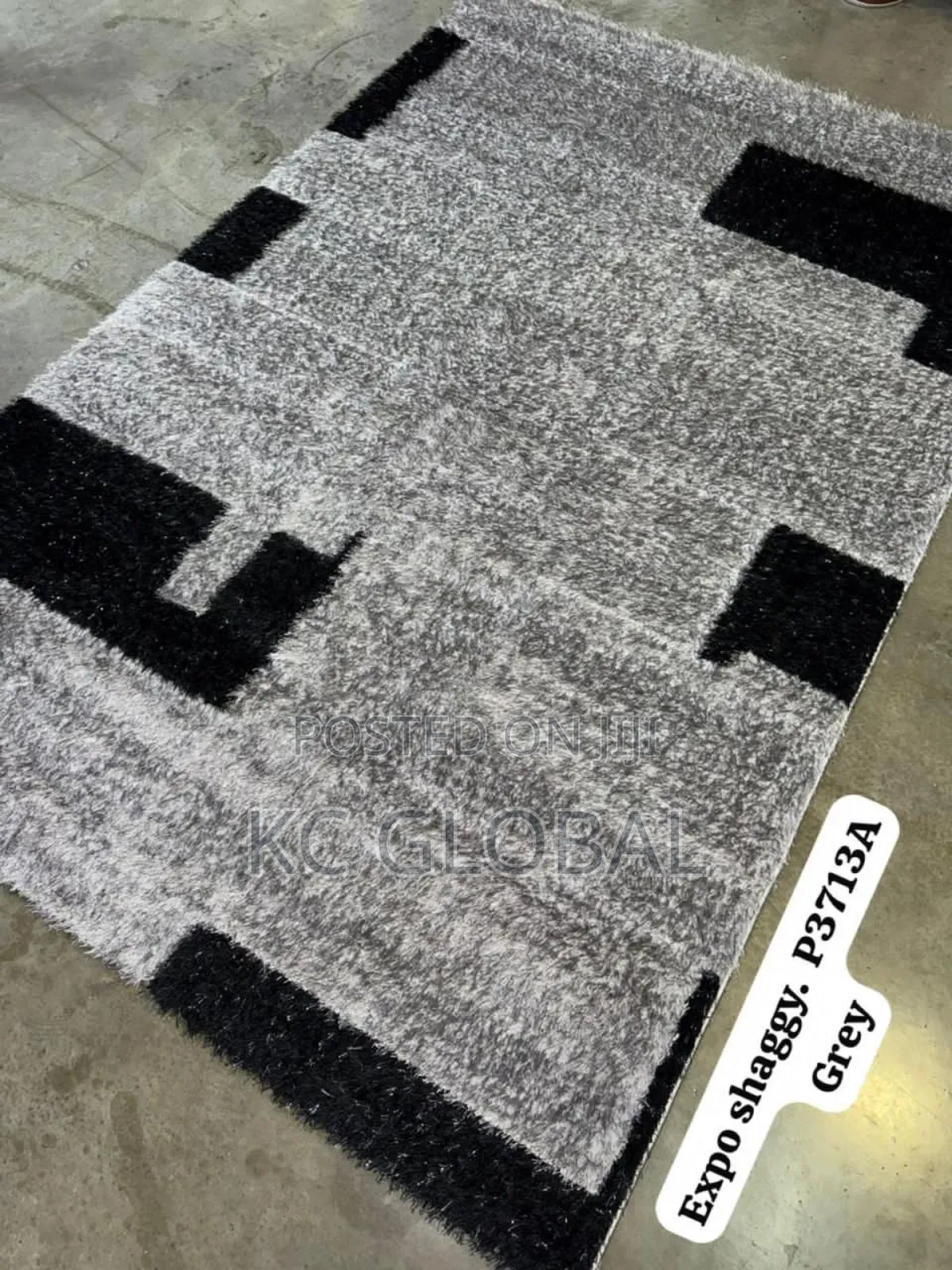High Quality Center Rug Shaggy Available in 4/6 5/7