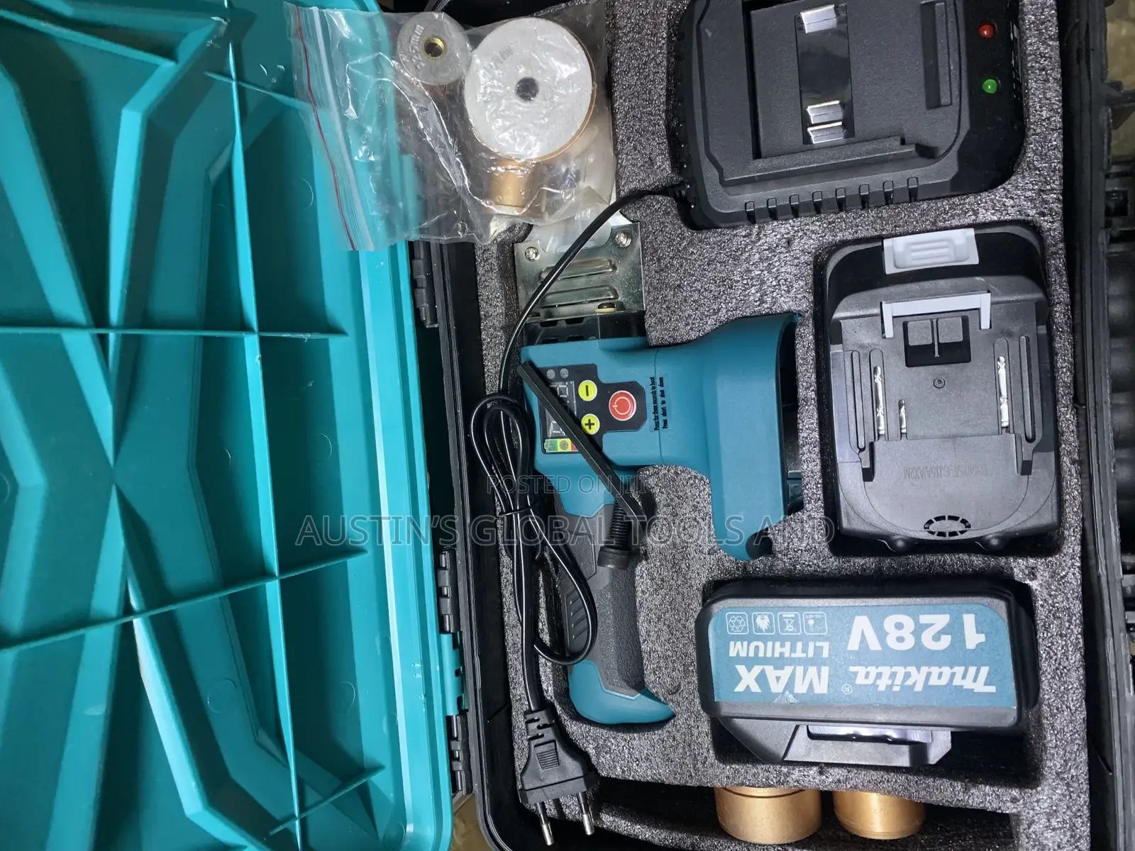 Makita 128v Lithium Cordless PPR Pipe Welding Machine – Complete Set