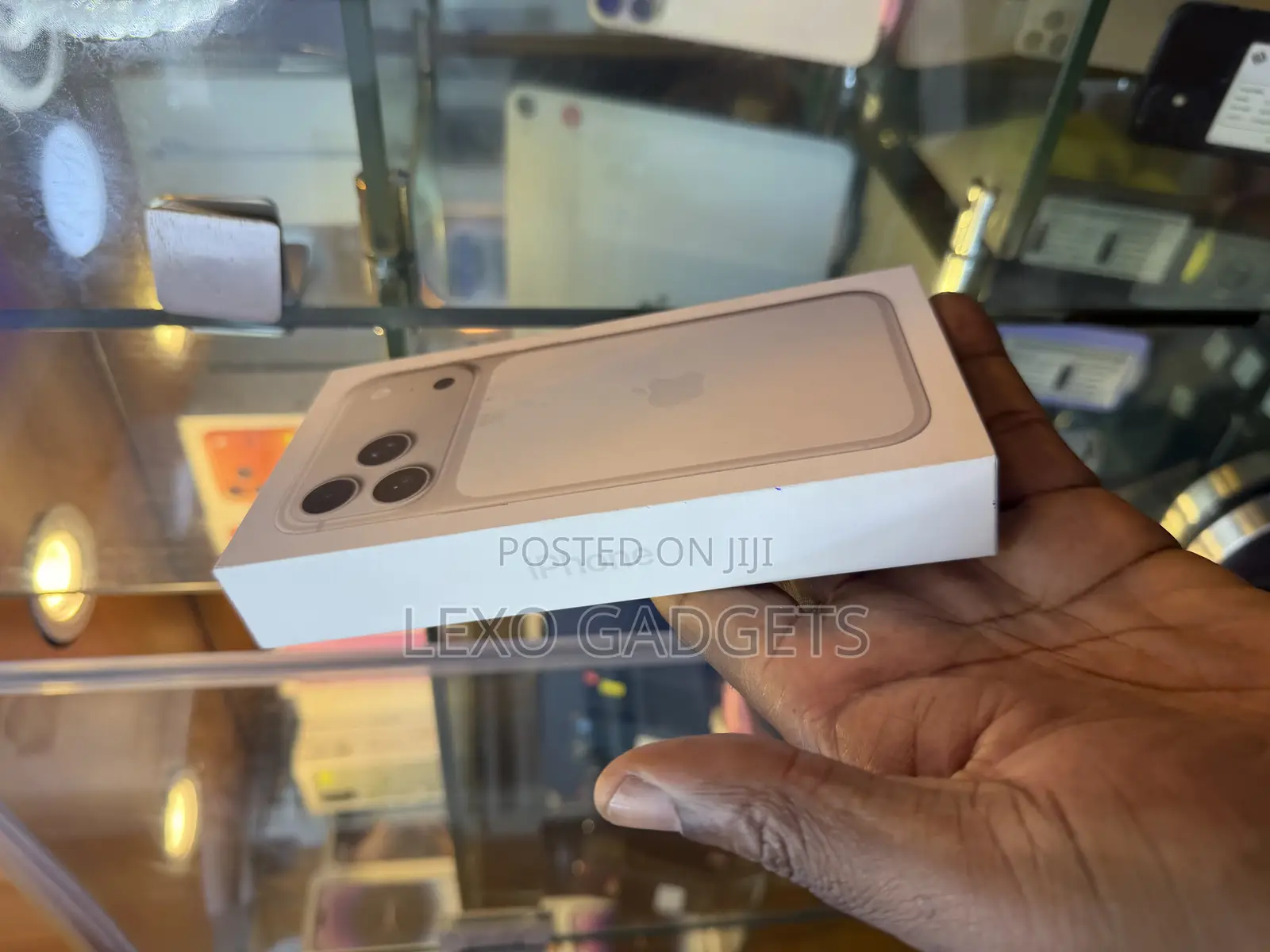 New Apple iPhone 17 Pro Max 256 GB Silver