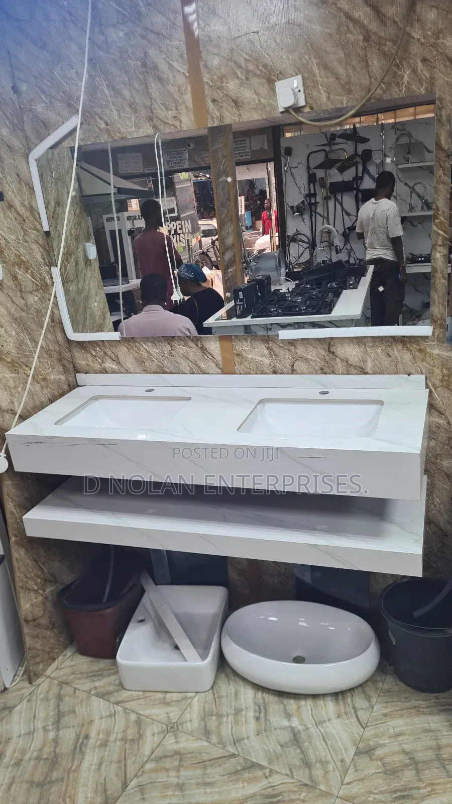 Modern Double Wash Hand Basin With Mirror 