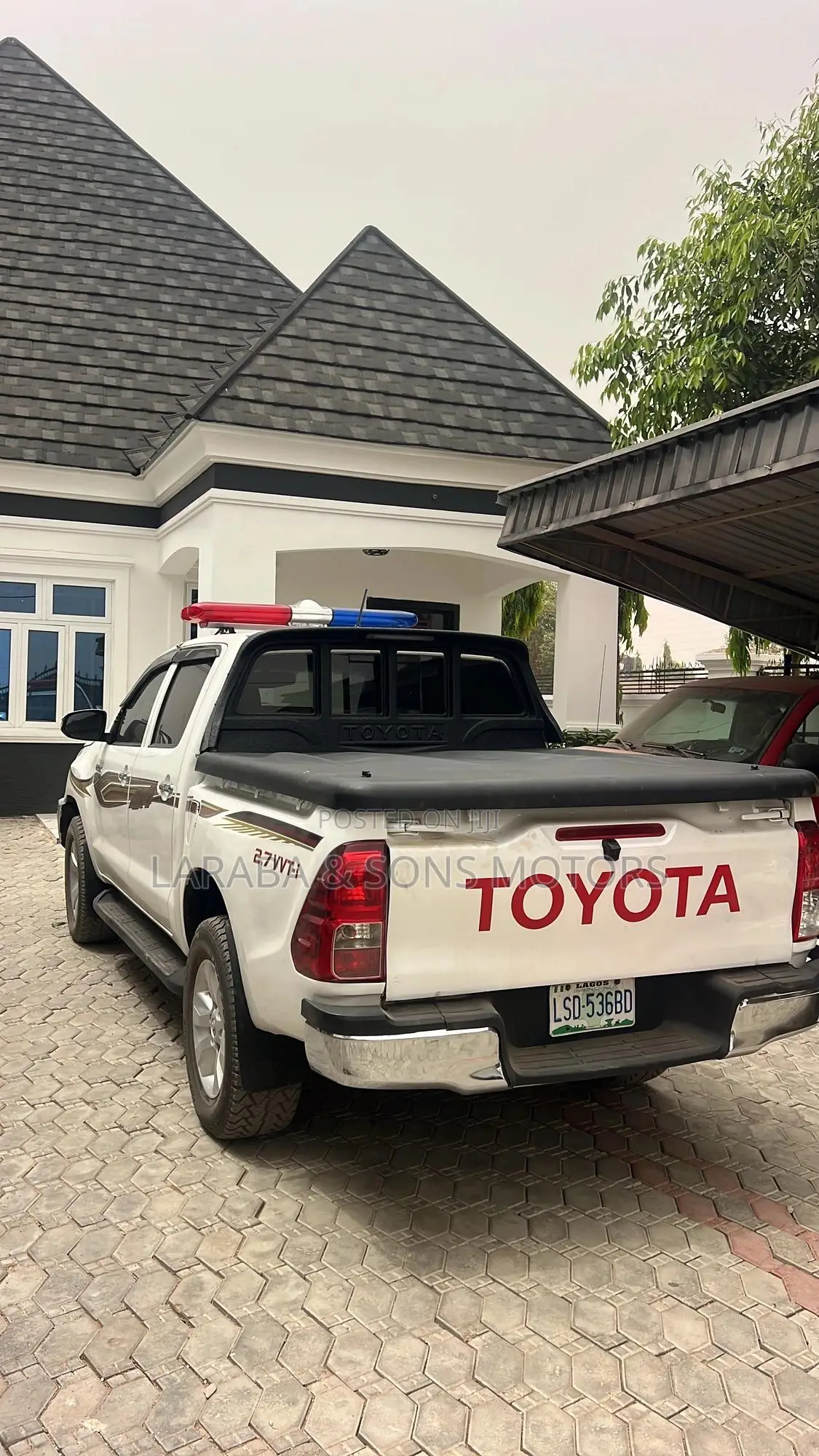 Toyota Hilux SR5 4x4 2014 Off white