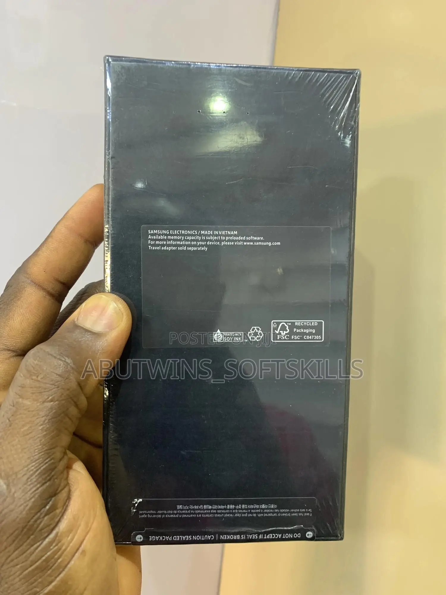 New Samsung Galaxy S22 Ultra 256 GB Green