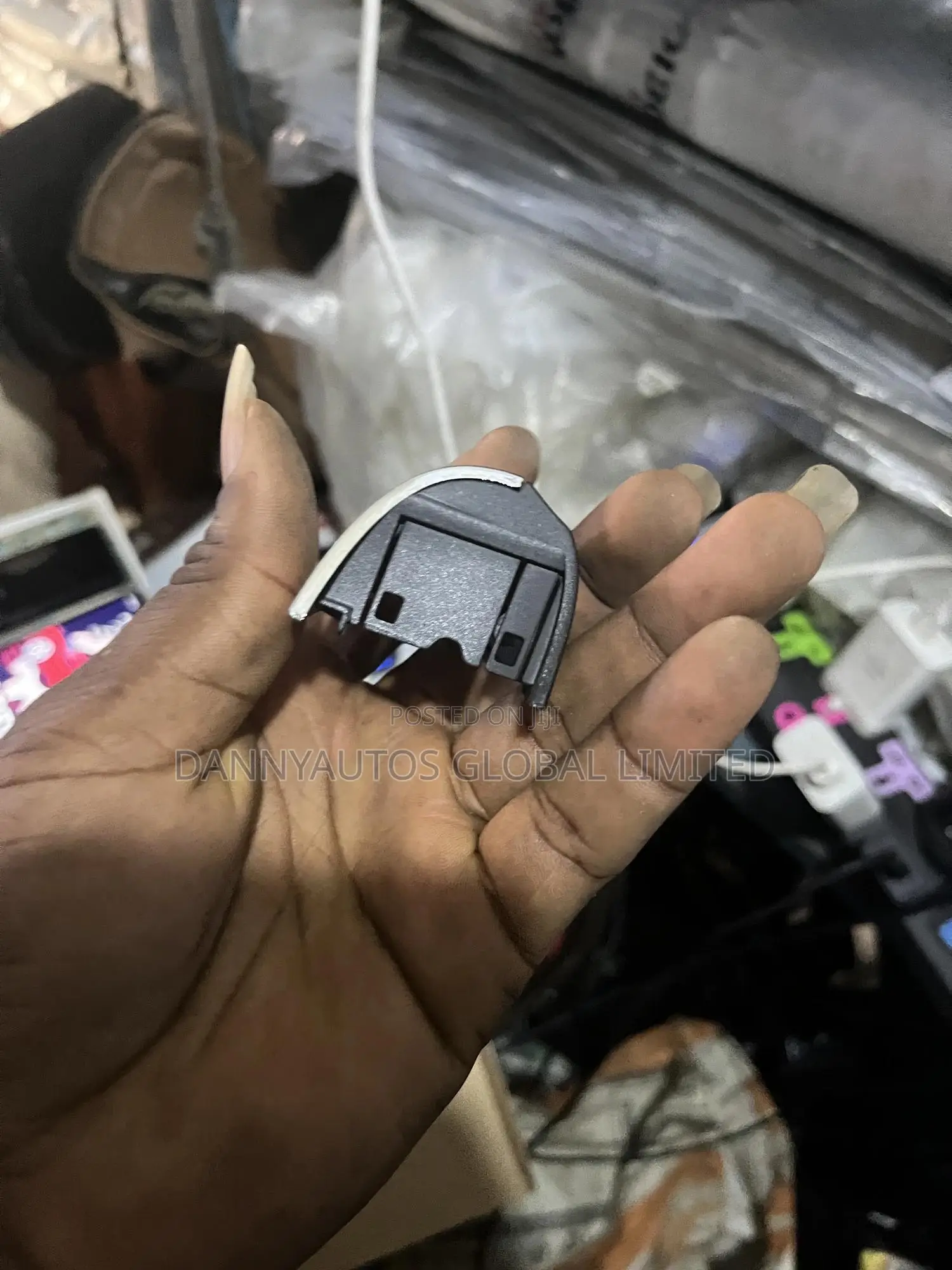 Master Door Handle Hole Cap Cover for GLC 300, C300, Cla 250, Gle350