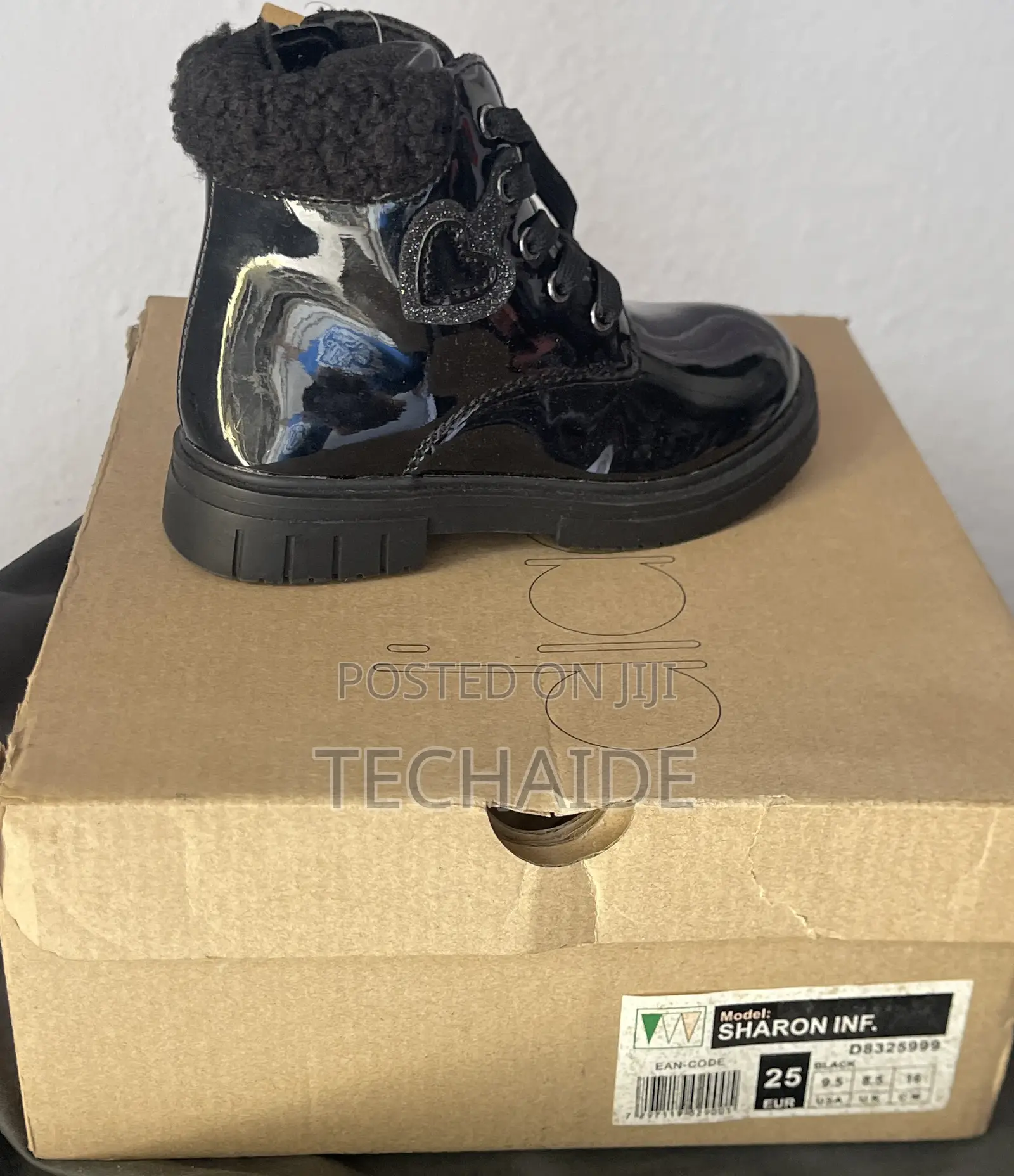 Unisex Ankle Boot