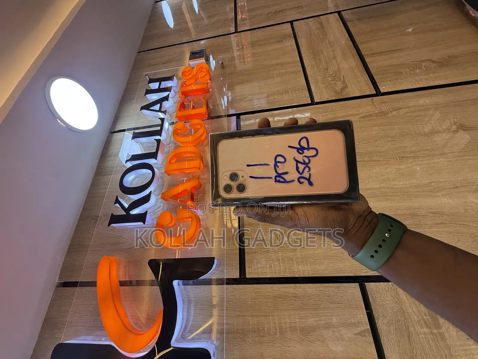 Apple iPhone 11 Pro 256 GB Gold