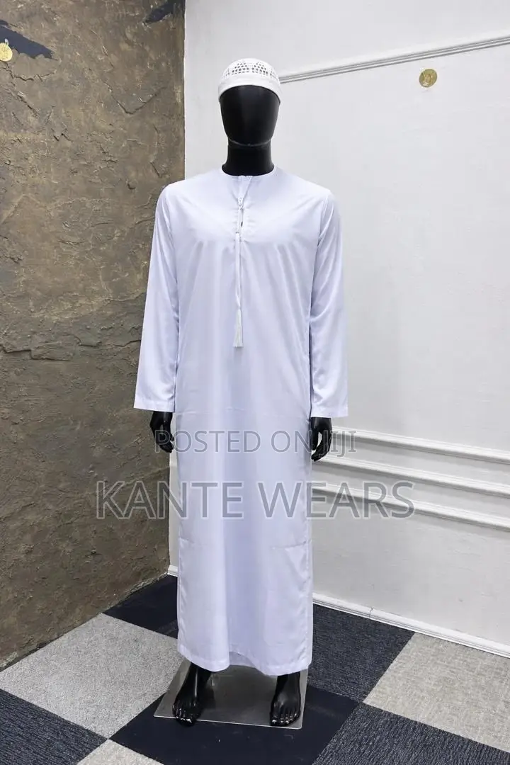 Sleek Emirate Jalabia
