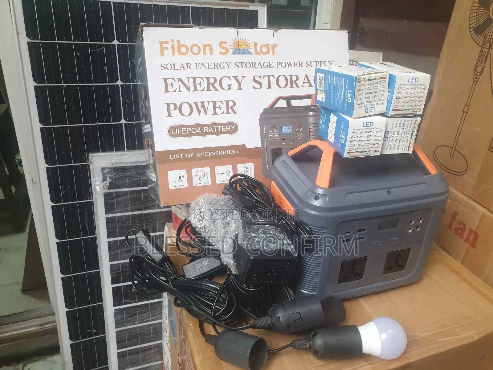 Powerful 550w Solar Generator With 150w Solar Panel
