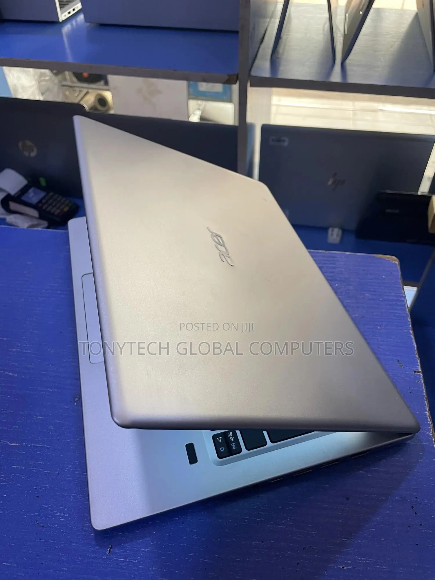Laptop Acer Swift 1 4GB Intel Pentium SSD 160GB