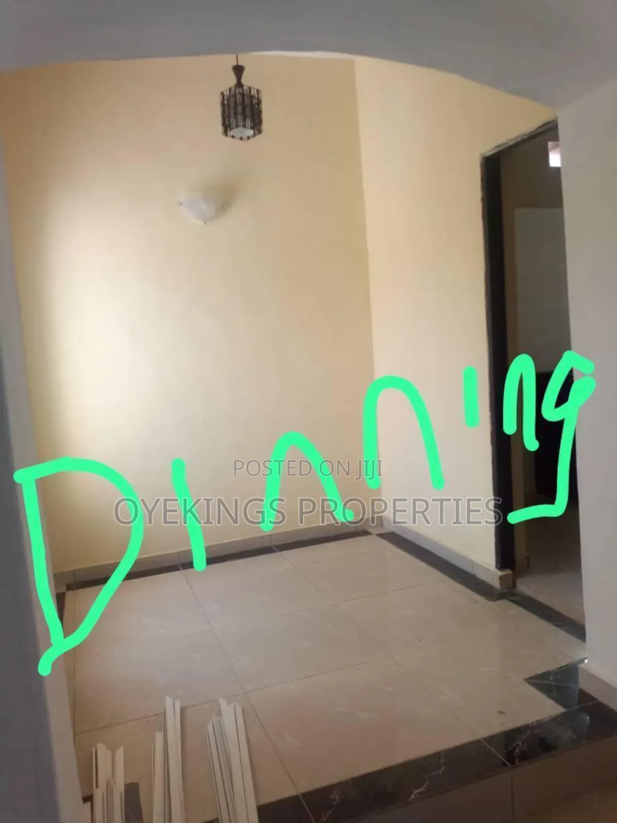 3bdrm Block of Flats in Adeoje, Akala Express for sale