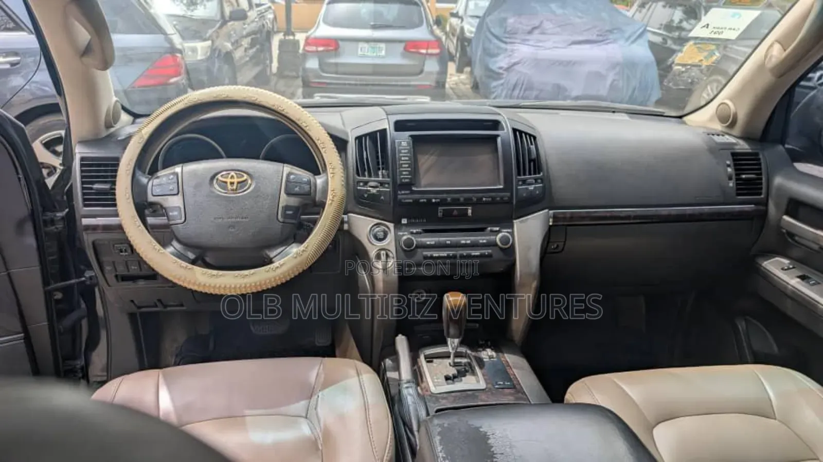 Toyota Land Cruiser 2010 Black