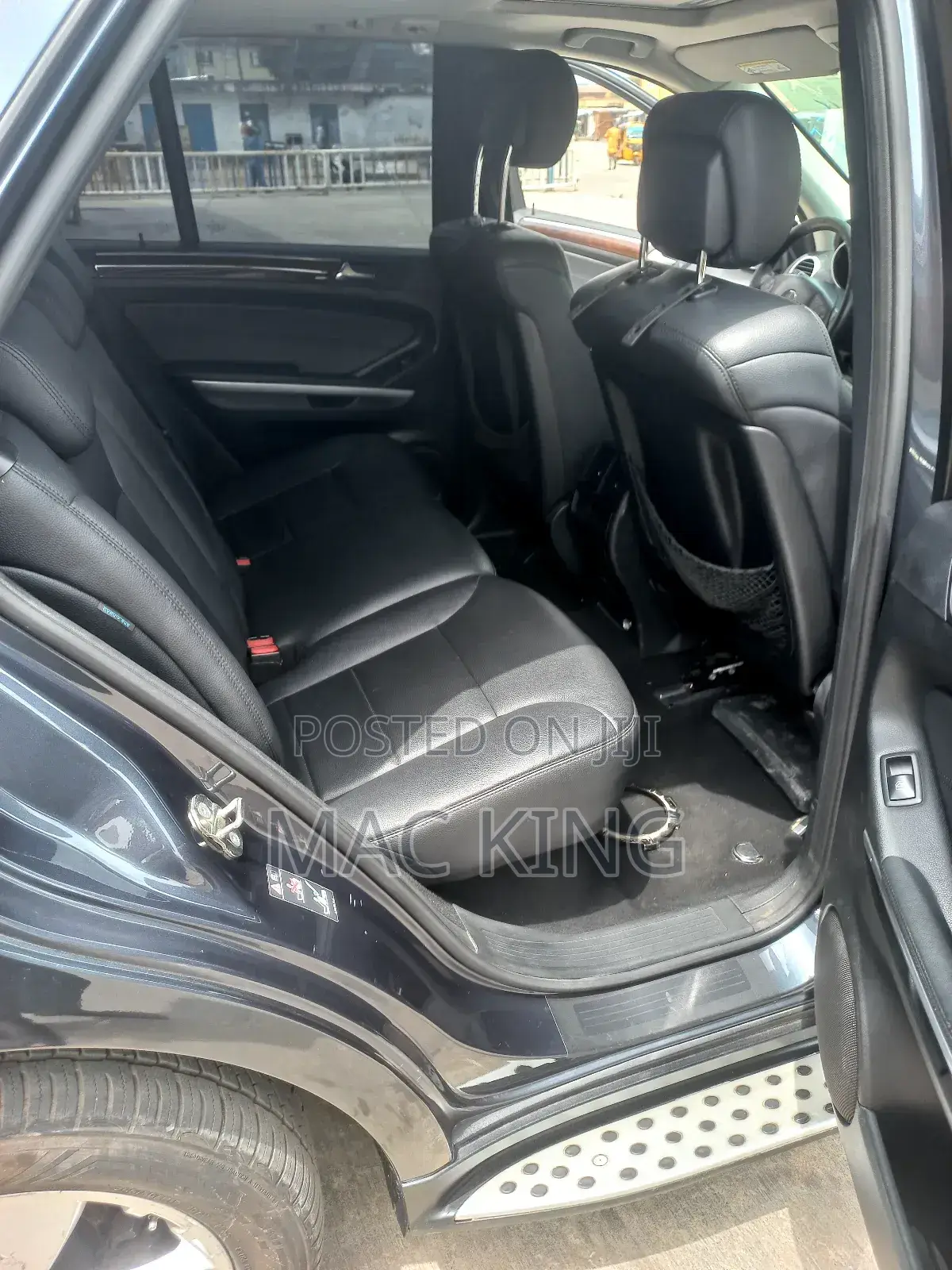 Mercedes-Benz M Class 2011 Gray