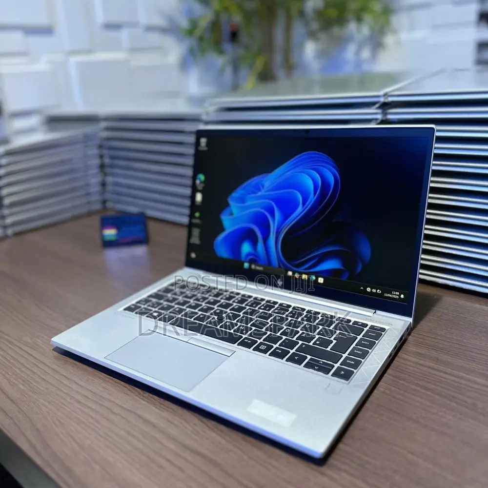 New Laptop HP EliteBook 840 G6 16GB Intel Core i7 SSD 512GB