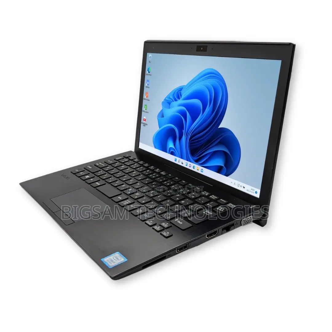 New Laptop Novatech Nspire N1653 32GB Intel Core i7 SSD 1T
