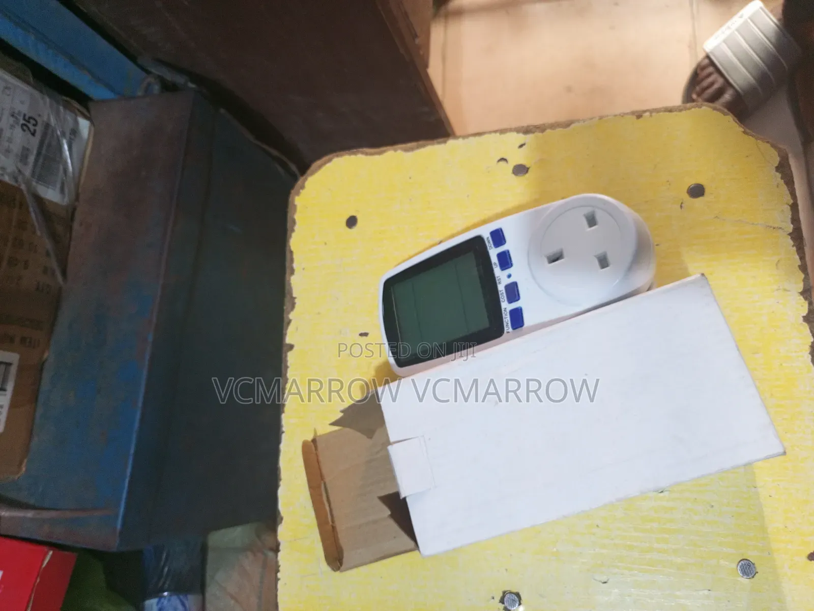 Digital Electricity Usage Monitor Plug,