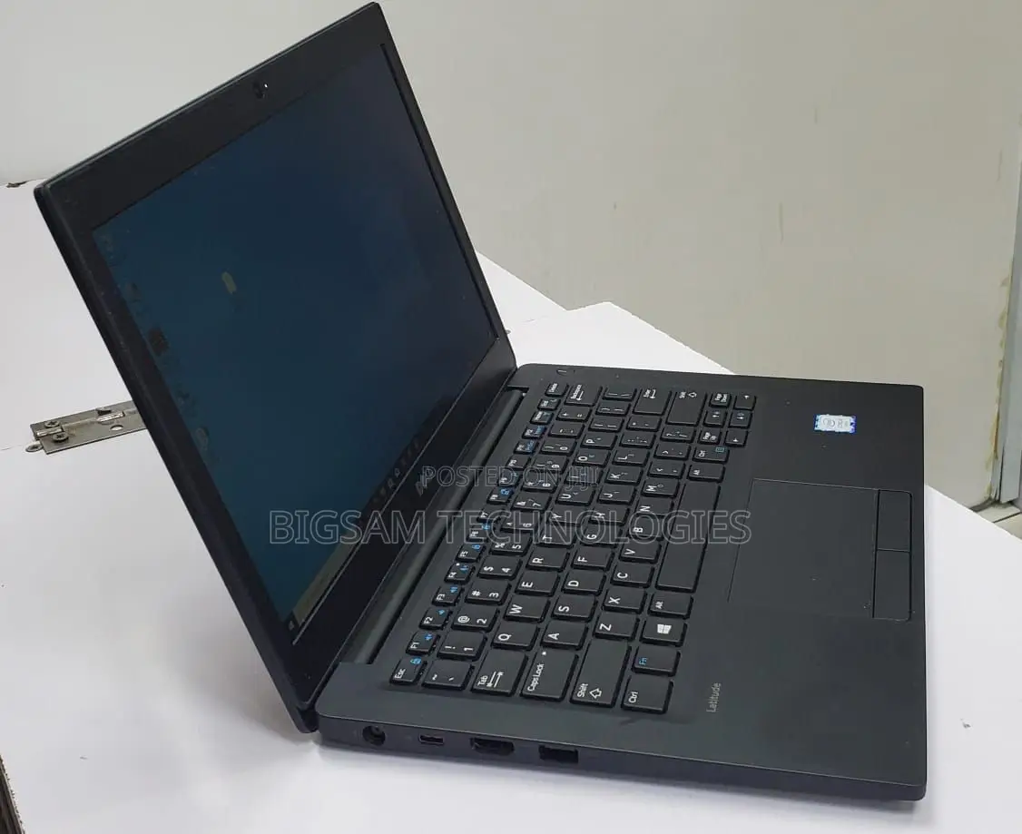 New Laptop Dell Latitude 5340 16GB Intel Core i5 SSD 256GB