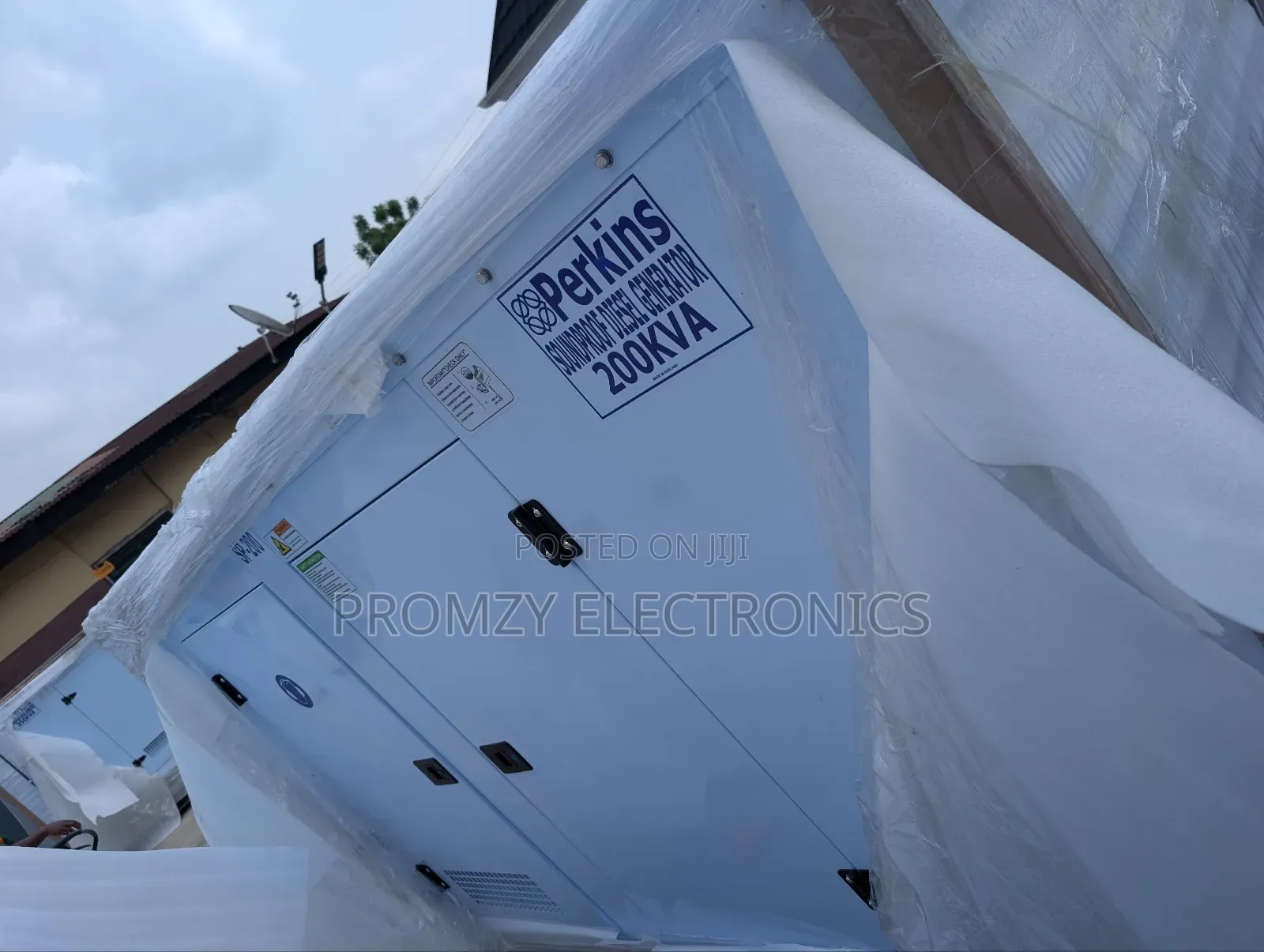 Brand New Perkins Diesel Soundproof Generator 200kva 100% Copper Coil