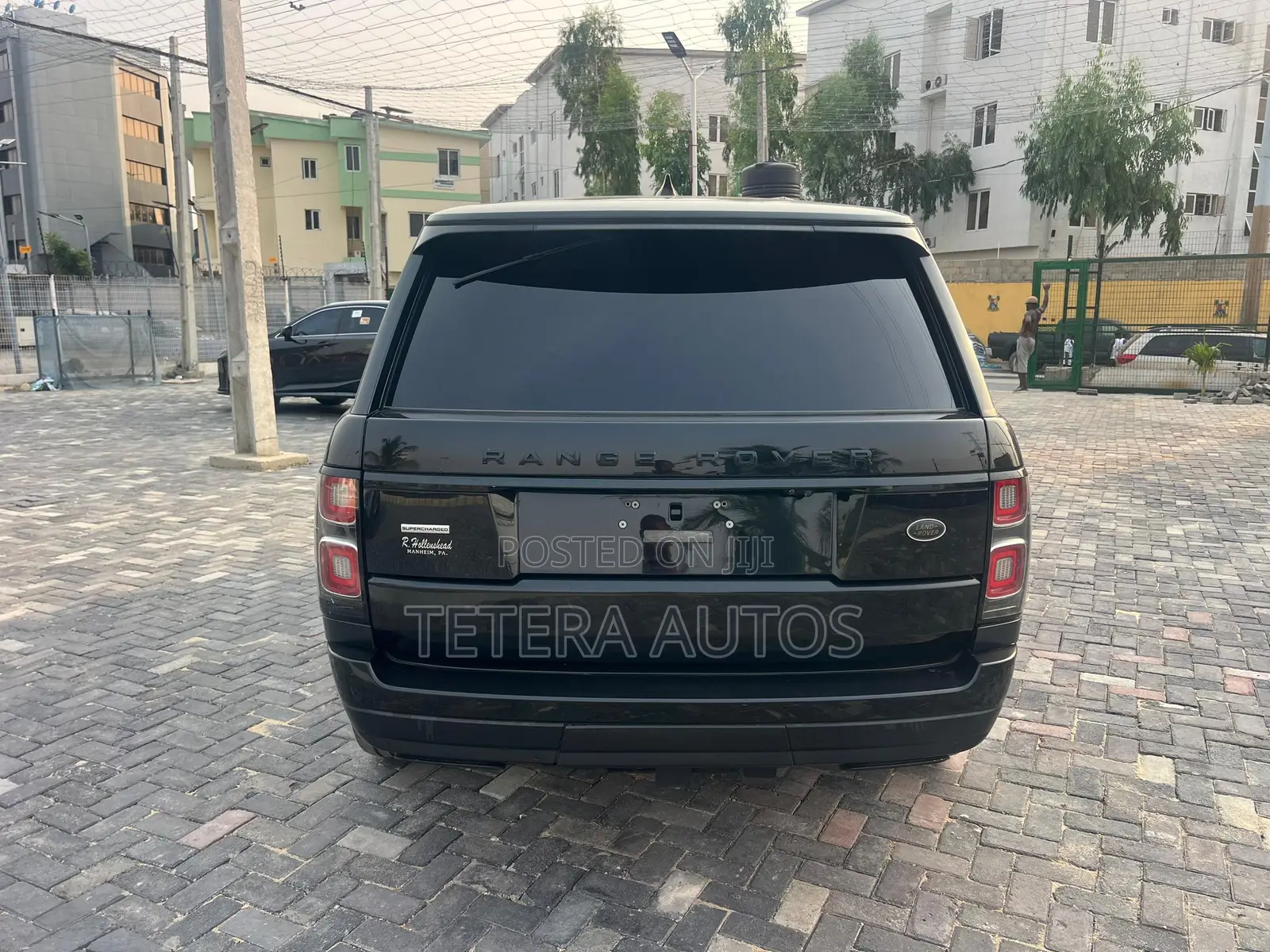 Rover Land 2019 Black