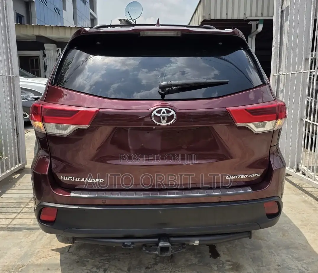 Toyota Highlander 2016 Burgundy