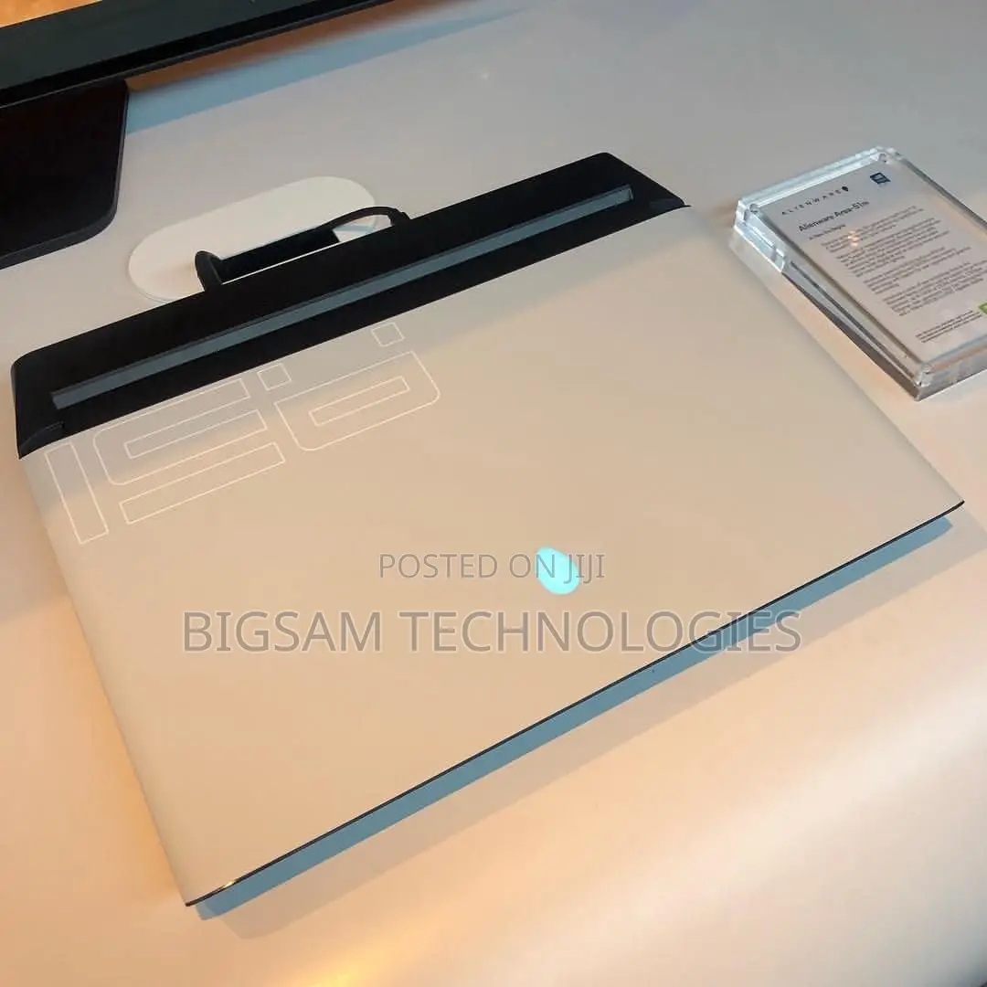 New Laptop Dell Alienware 18 Area-51 32GB Intel Core i7 SSD 512GB