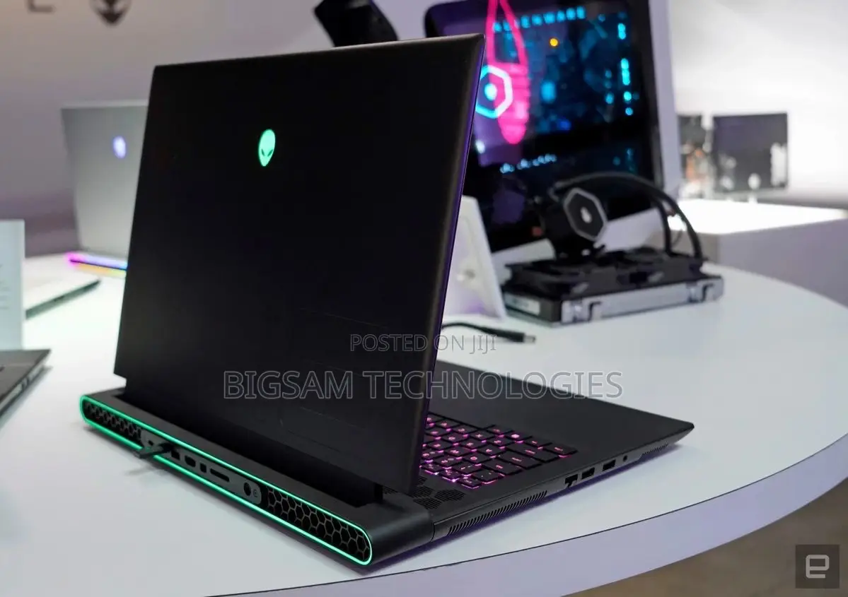 New Laptop Dell Alienware 18 Area-51 32GB Intel Core i7 SSD 512GB