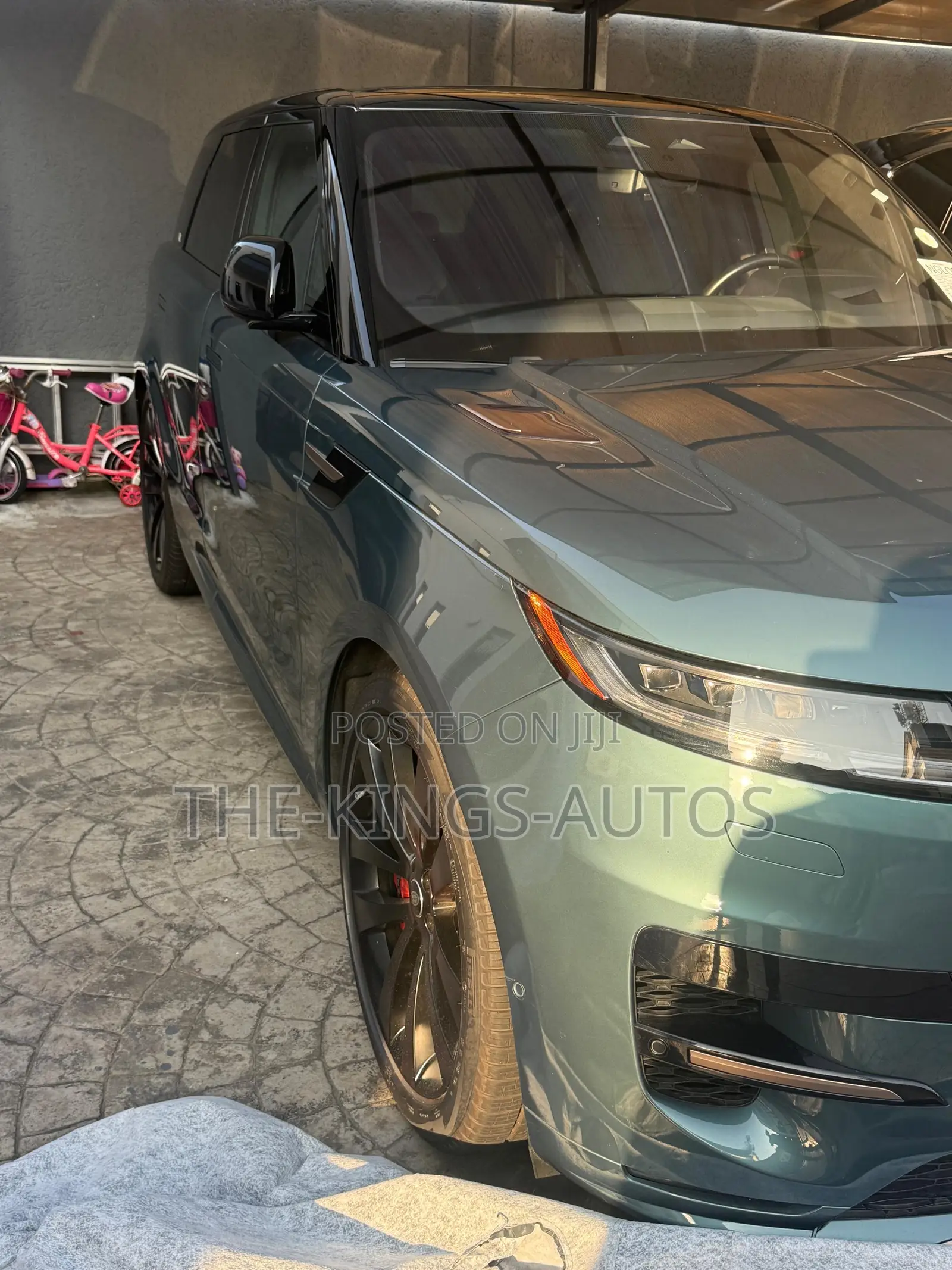 Land Rover Range Rover Sport P400 SE Dynamic 4WD 2023 Green