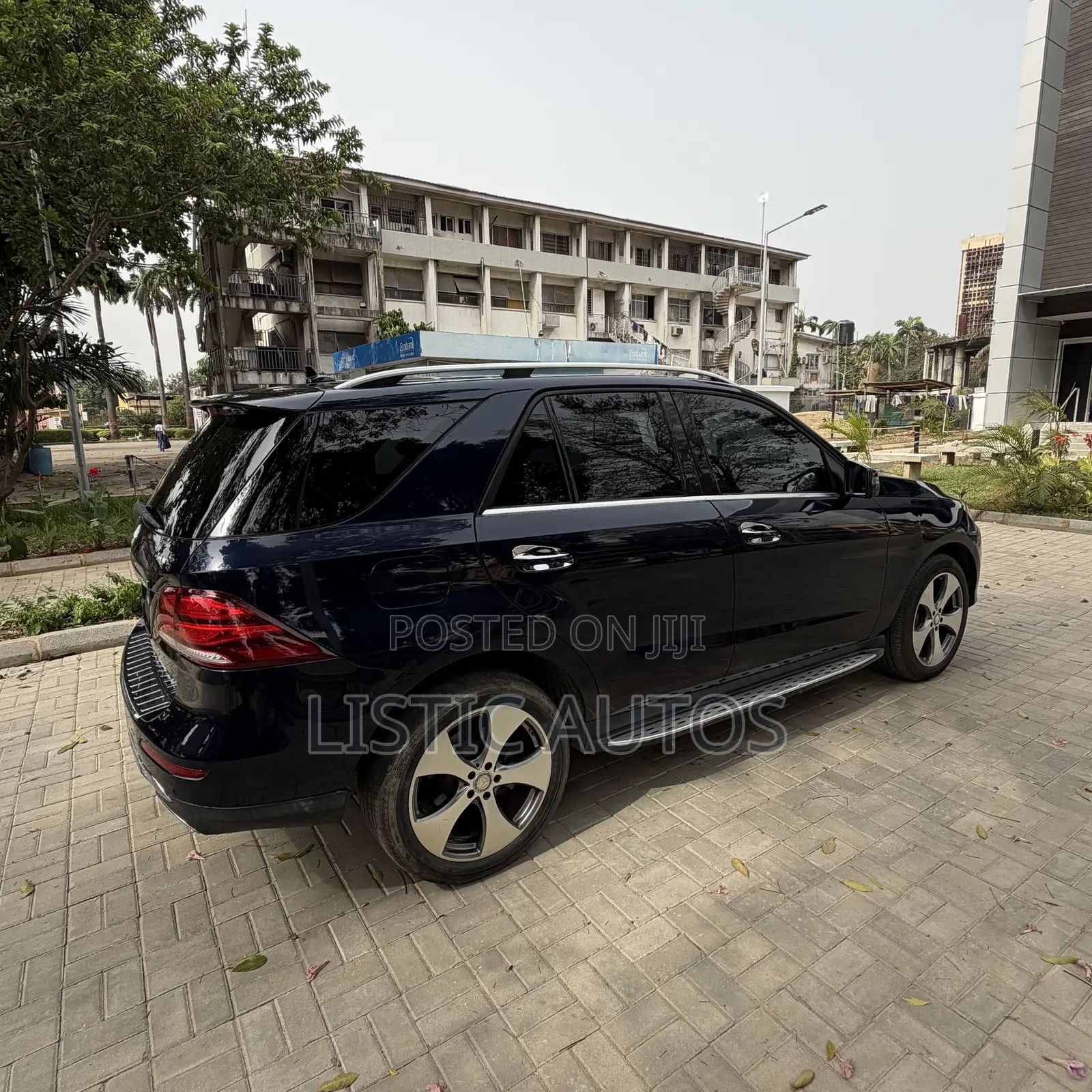 Mercedes-Benz GLE-Class GLE 350 2017 Blue
