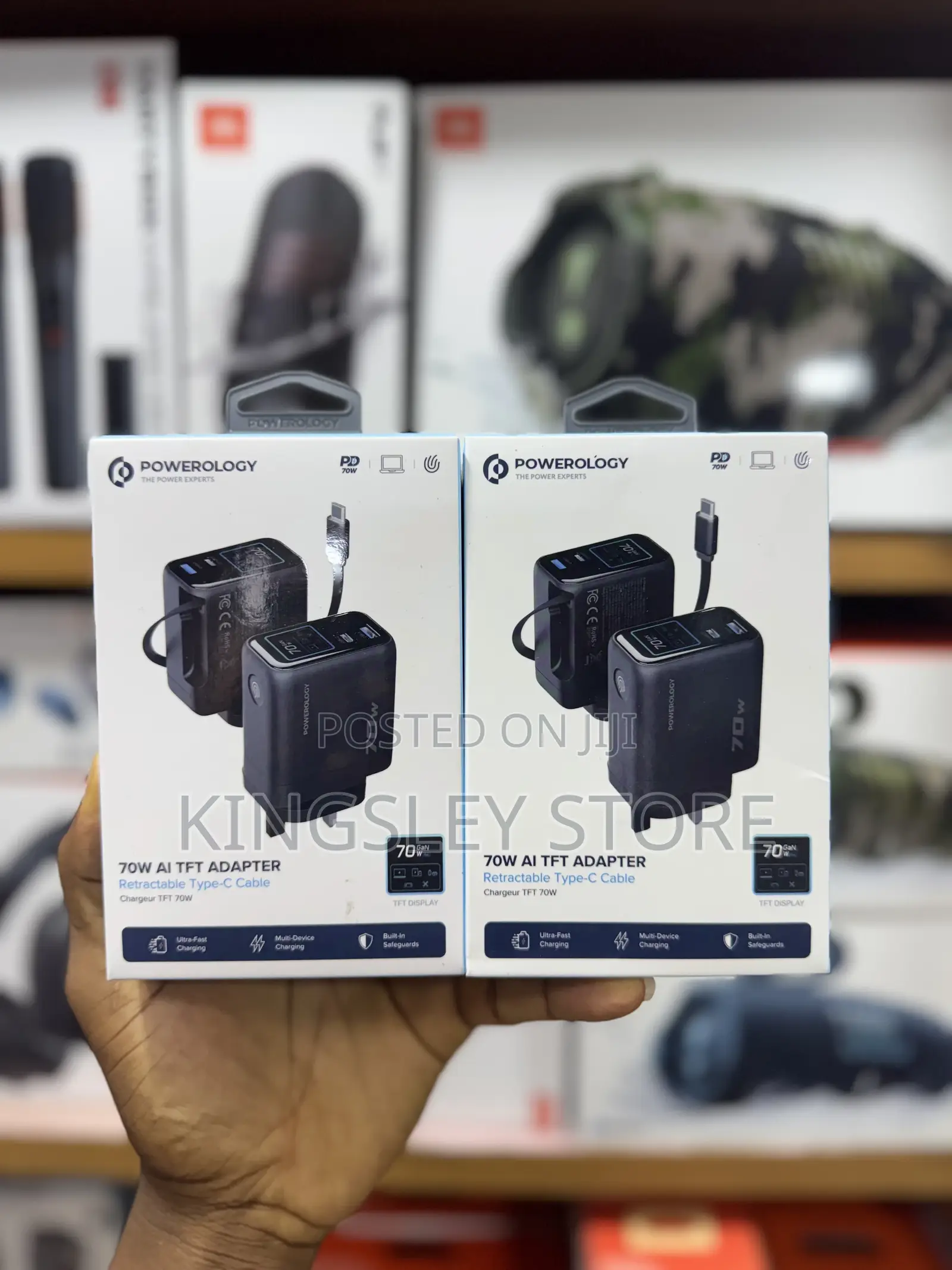 Powerology 70w Tft Adapter With Retractable Type-c Cable - Black
