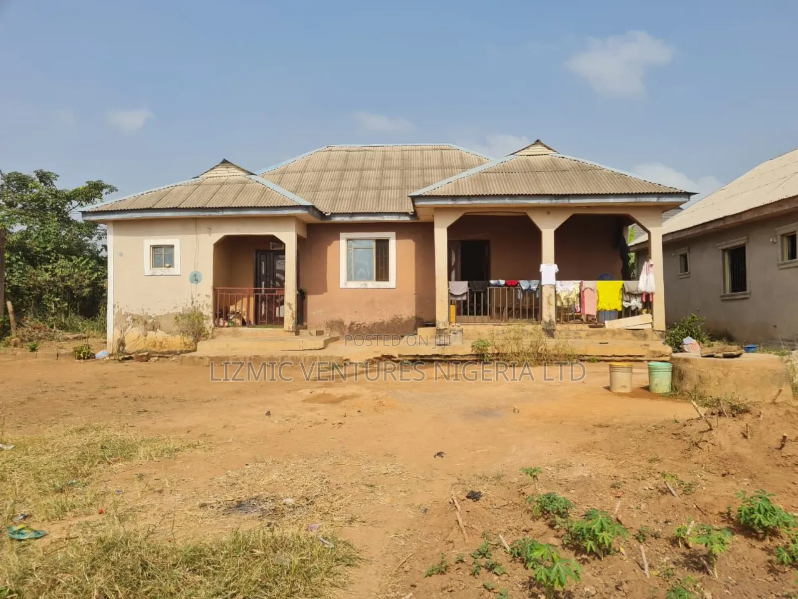 2bdrm Bungalow in Yotomi Estate, Obafemi-Owode for sale