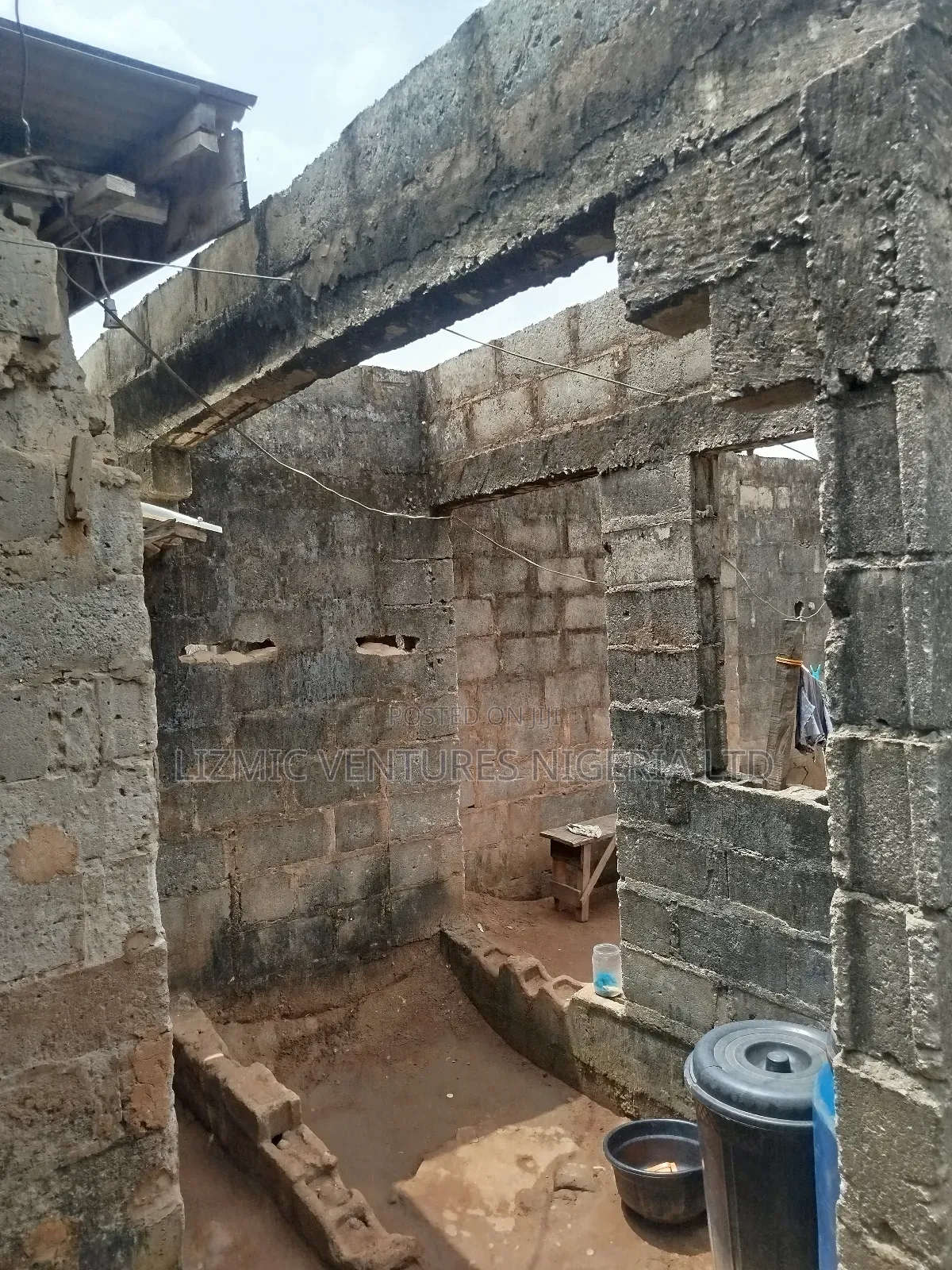 2bdrm Bungalow in Egan, Igando / Ikotun/Igando for sale