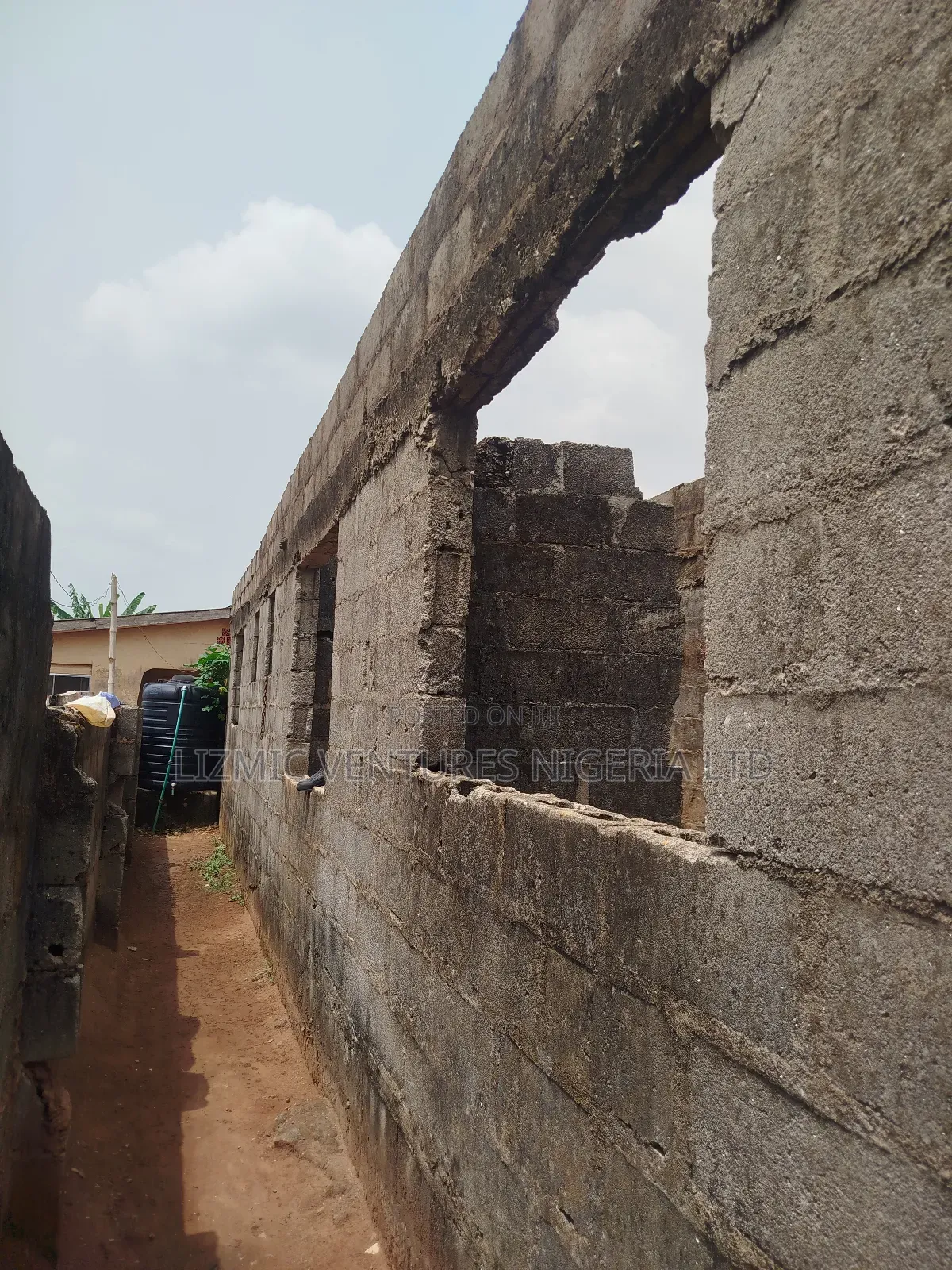 2bdrm Bungalow in Egan, Igando / Ikotun/Igando for sale