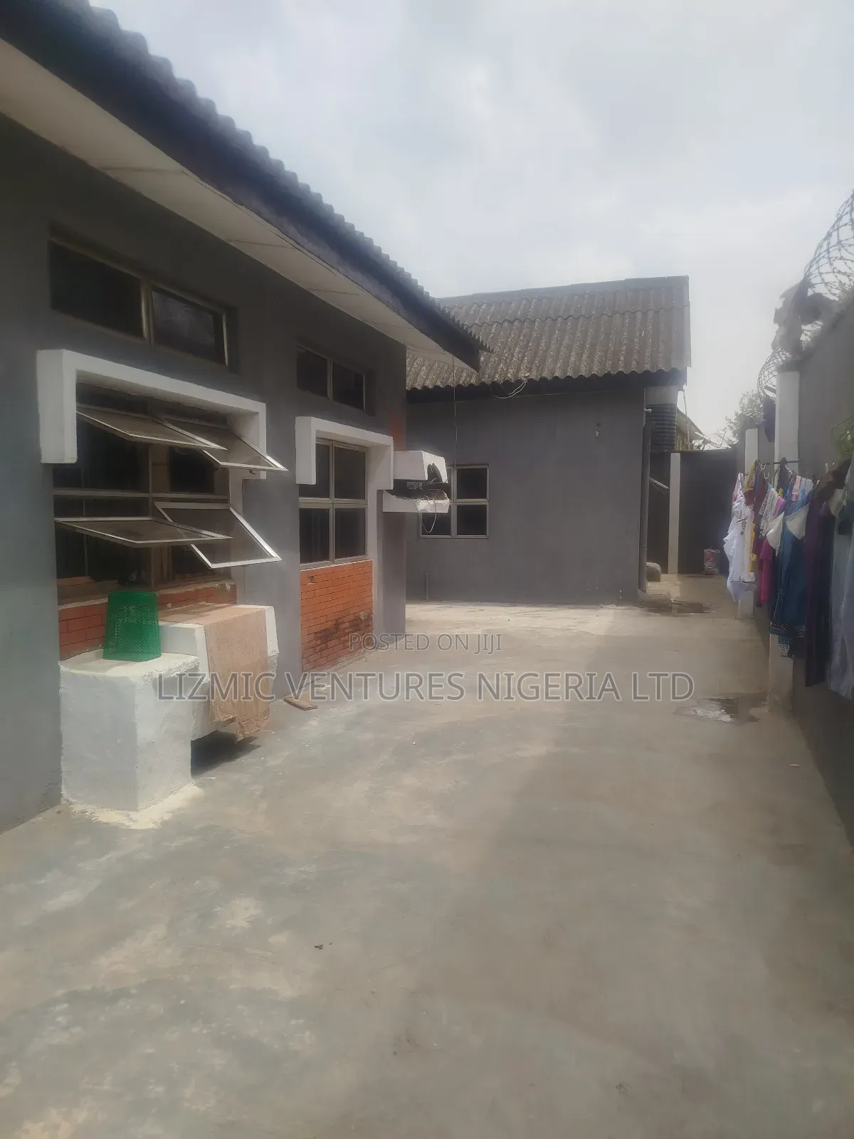 4bdrm Bungalow in Ikotun, Governors Road for sale