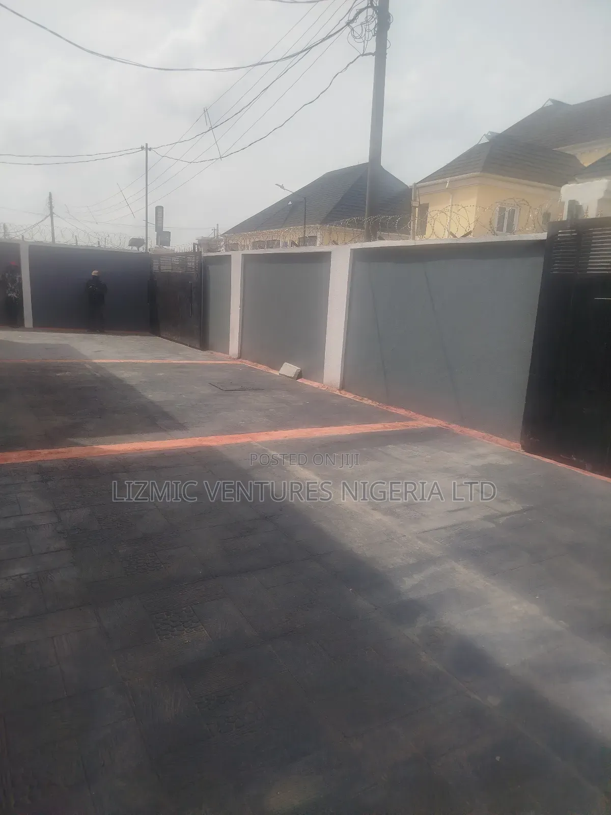 Furnished 2bdrm Block of Flats in Phase 2, Igando / Ikotun/Igando