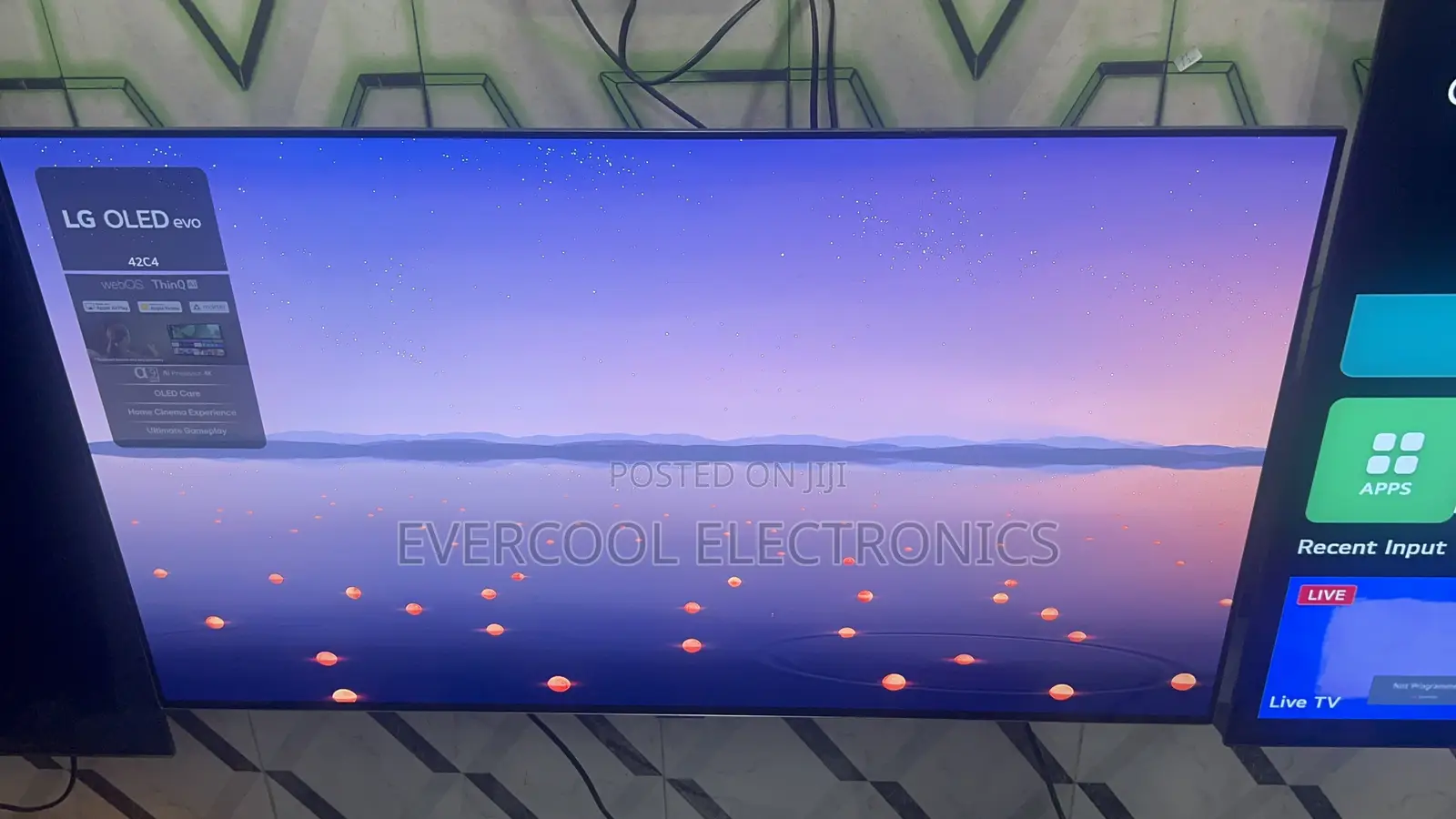 Sleek 42” 2024 Lg Oled Evo C4 Smart Tv
