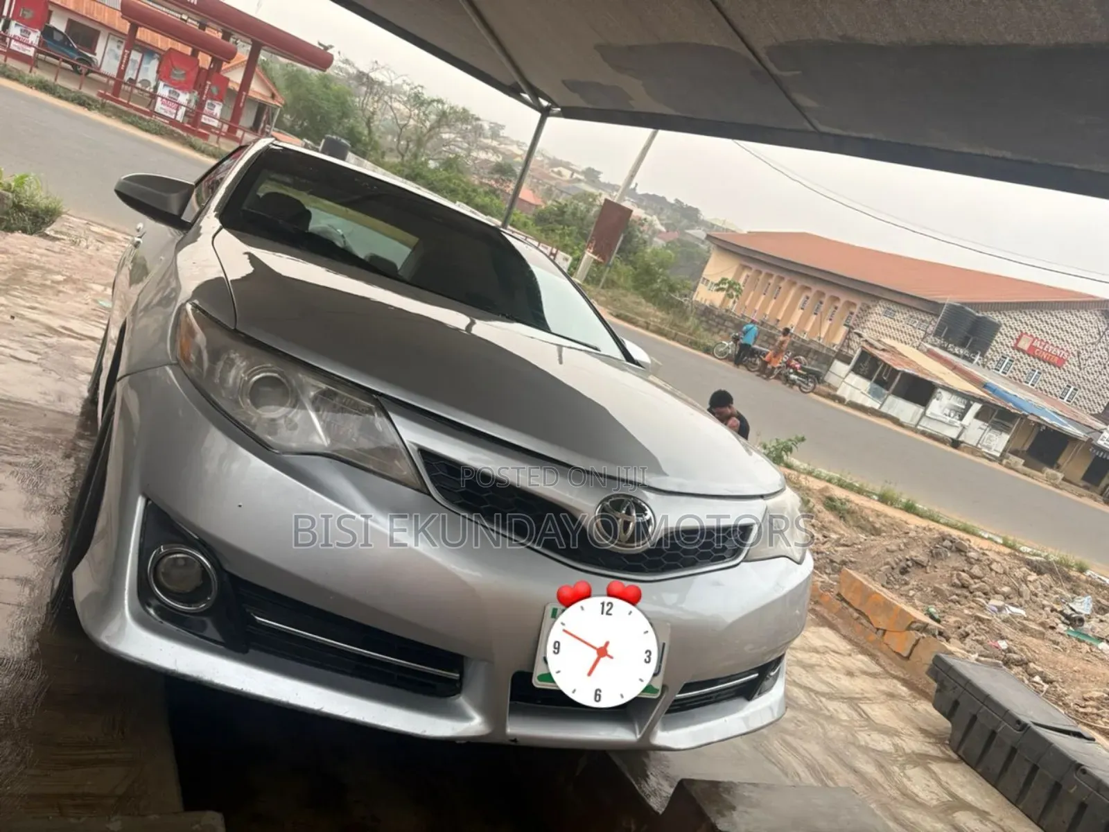 Toyota Camry LE 4dr Sedan (2.5L 4cyl 6A) 2014 Silver