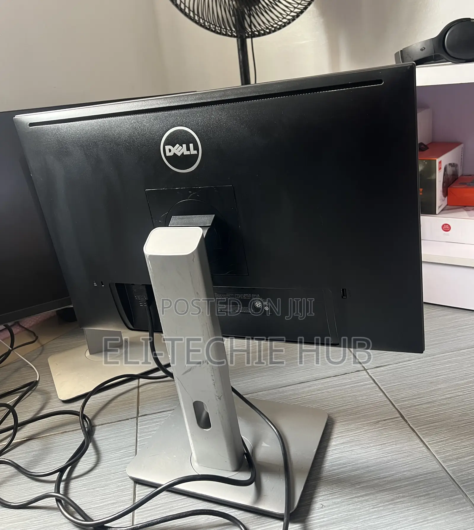 Dell 24”Inches FHD 1920 X 1200 Ips Monitor