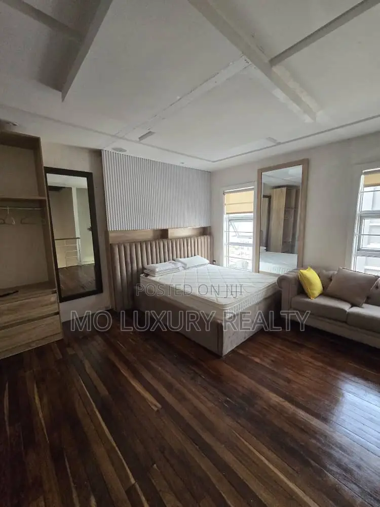 Furnished 1bdrm Apartment in Lekki Phase 1 for sale