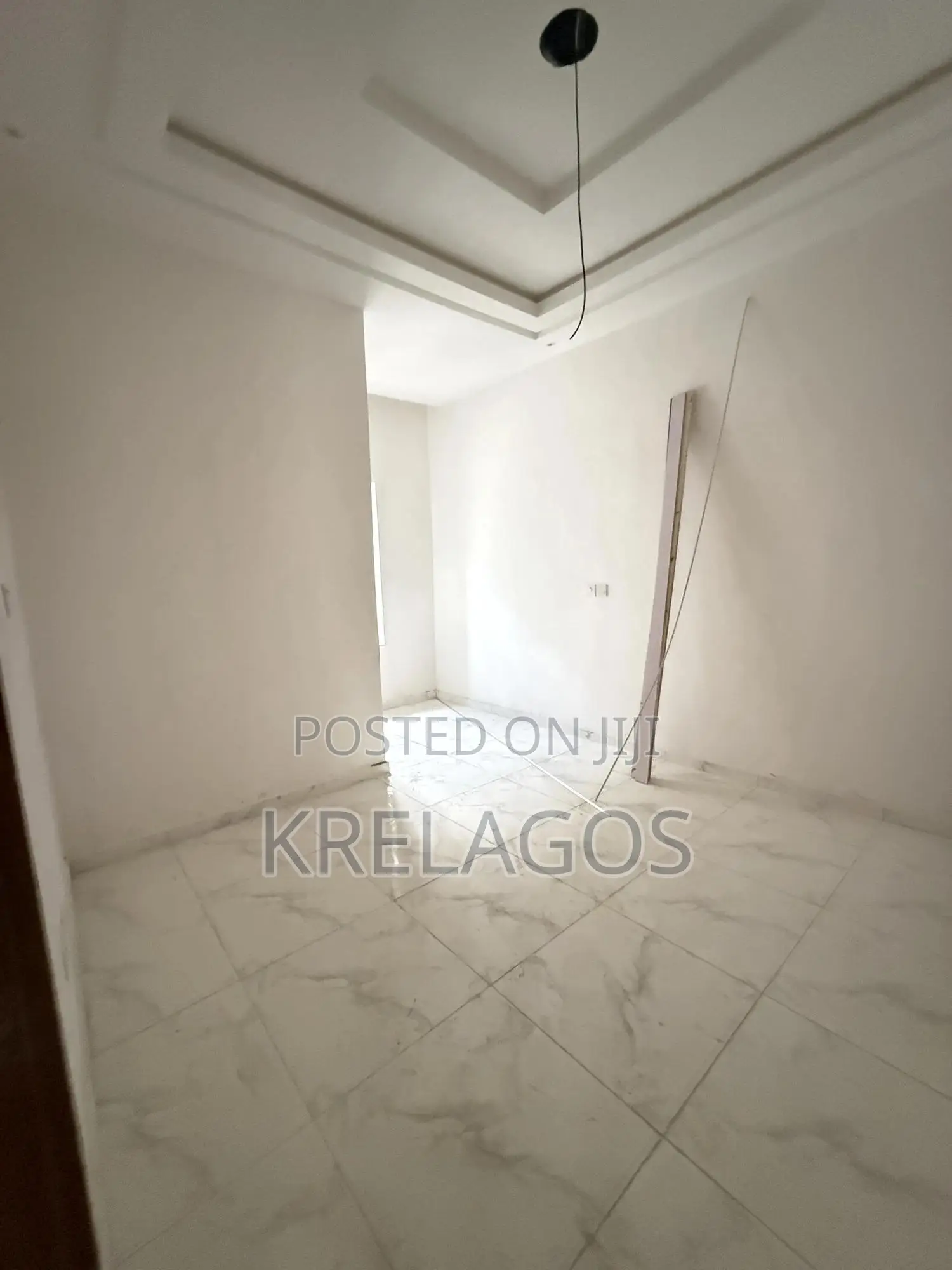 3bdrm Duplex in Canaan Estate for sale