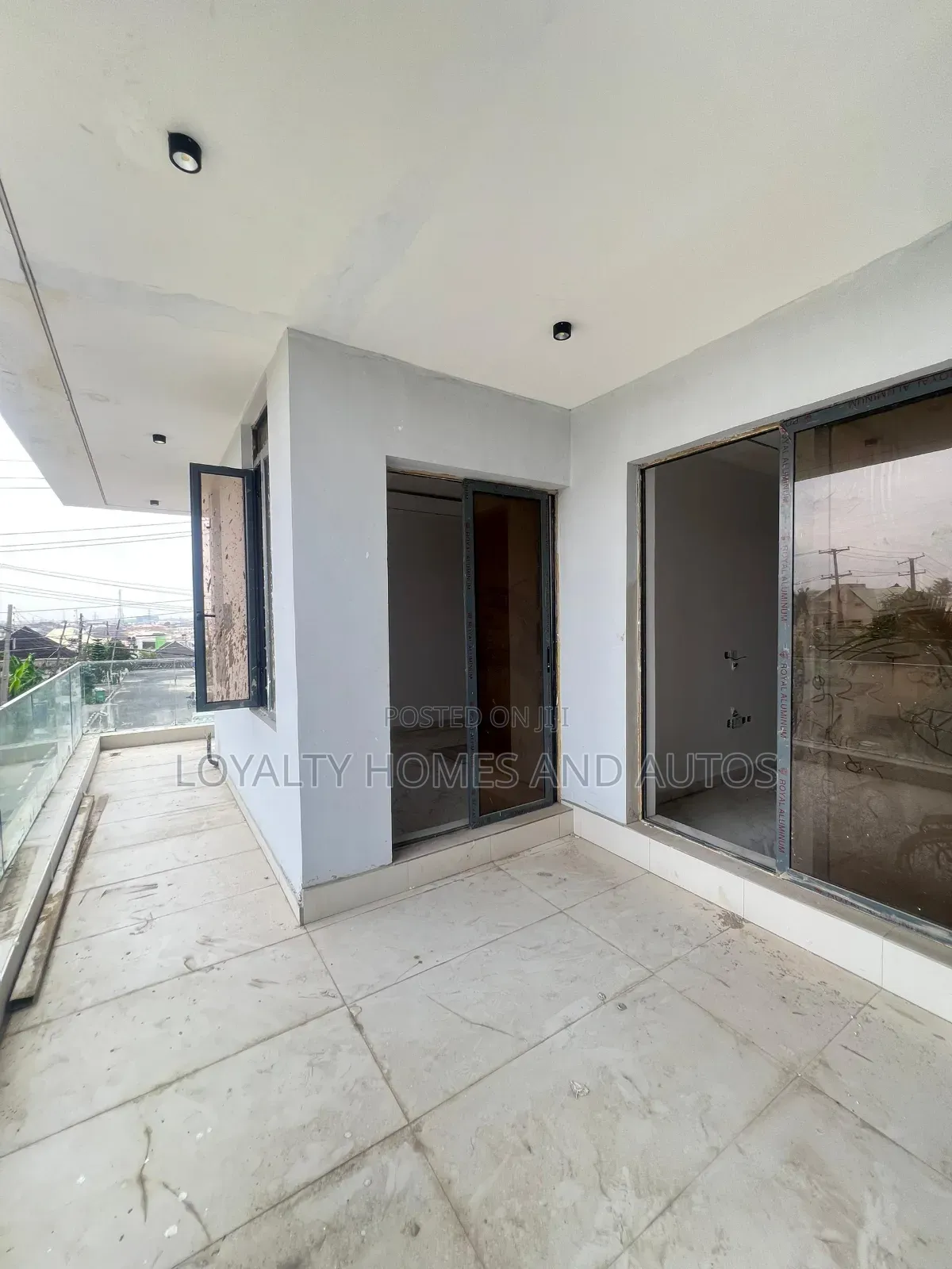 4bdrm Duplex in Ogudu GRA for sale