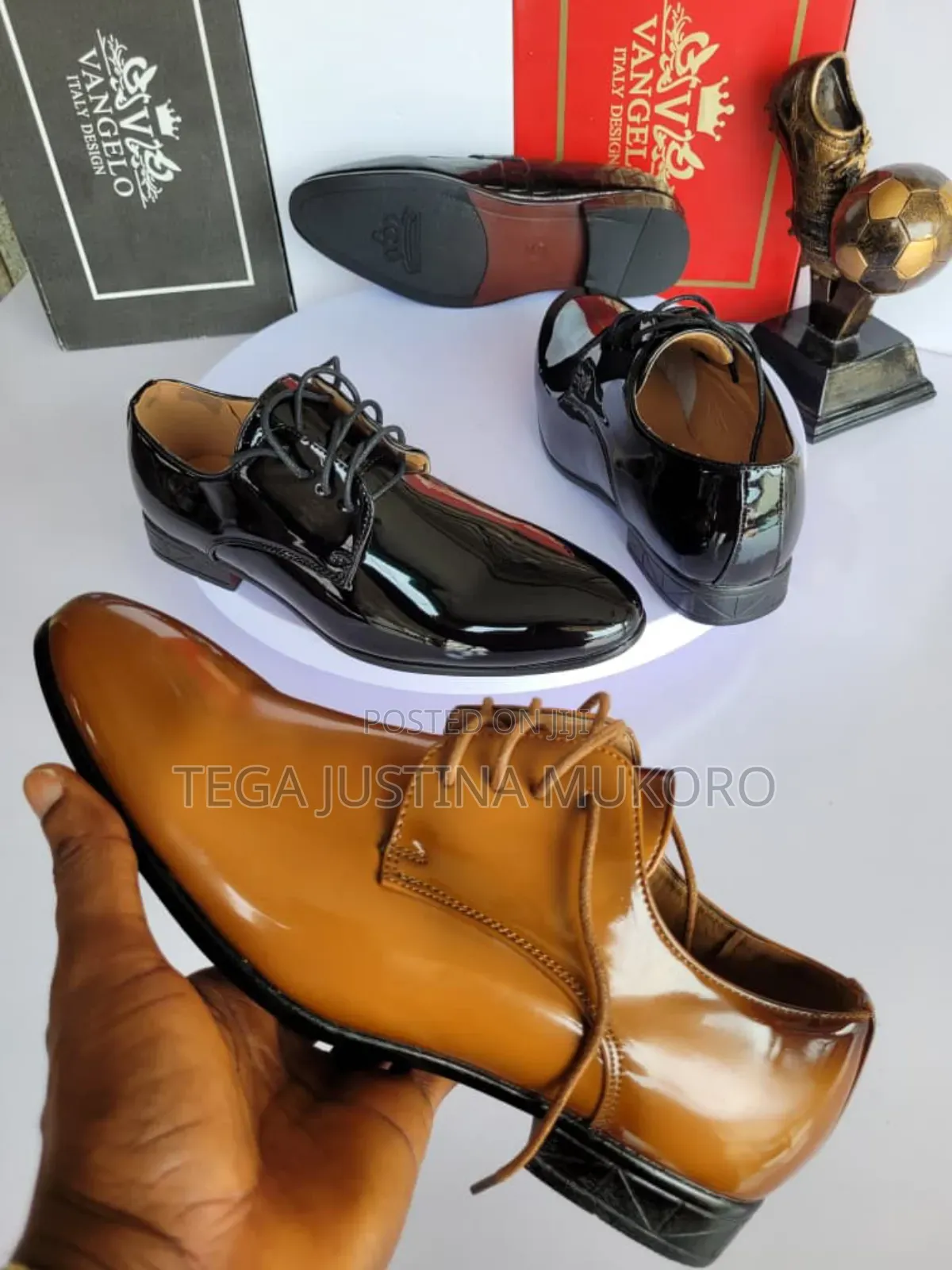 Vangelo Glossy Leather Men's Flat Shoes