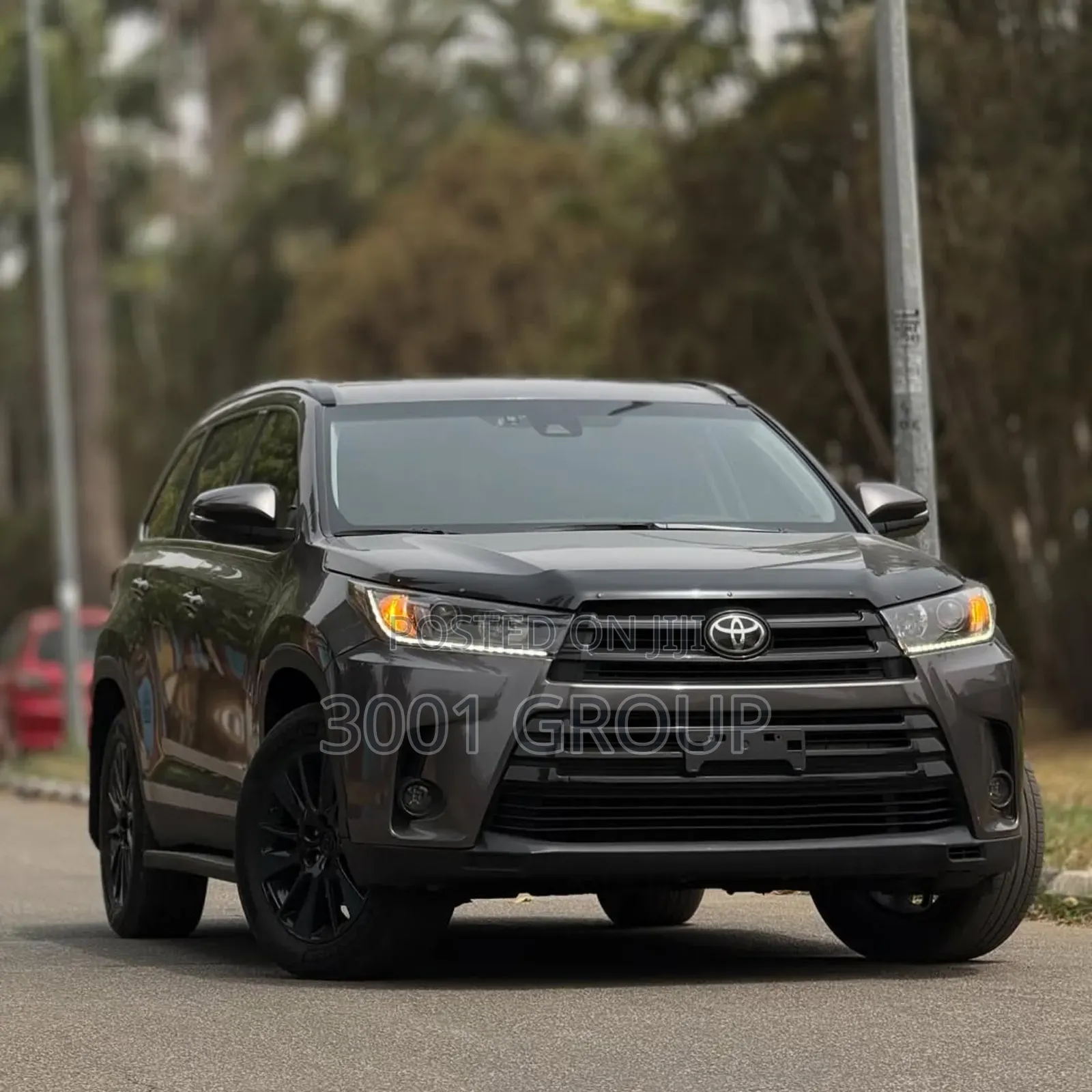 Toyota Highlander SE 2019 Gray