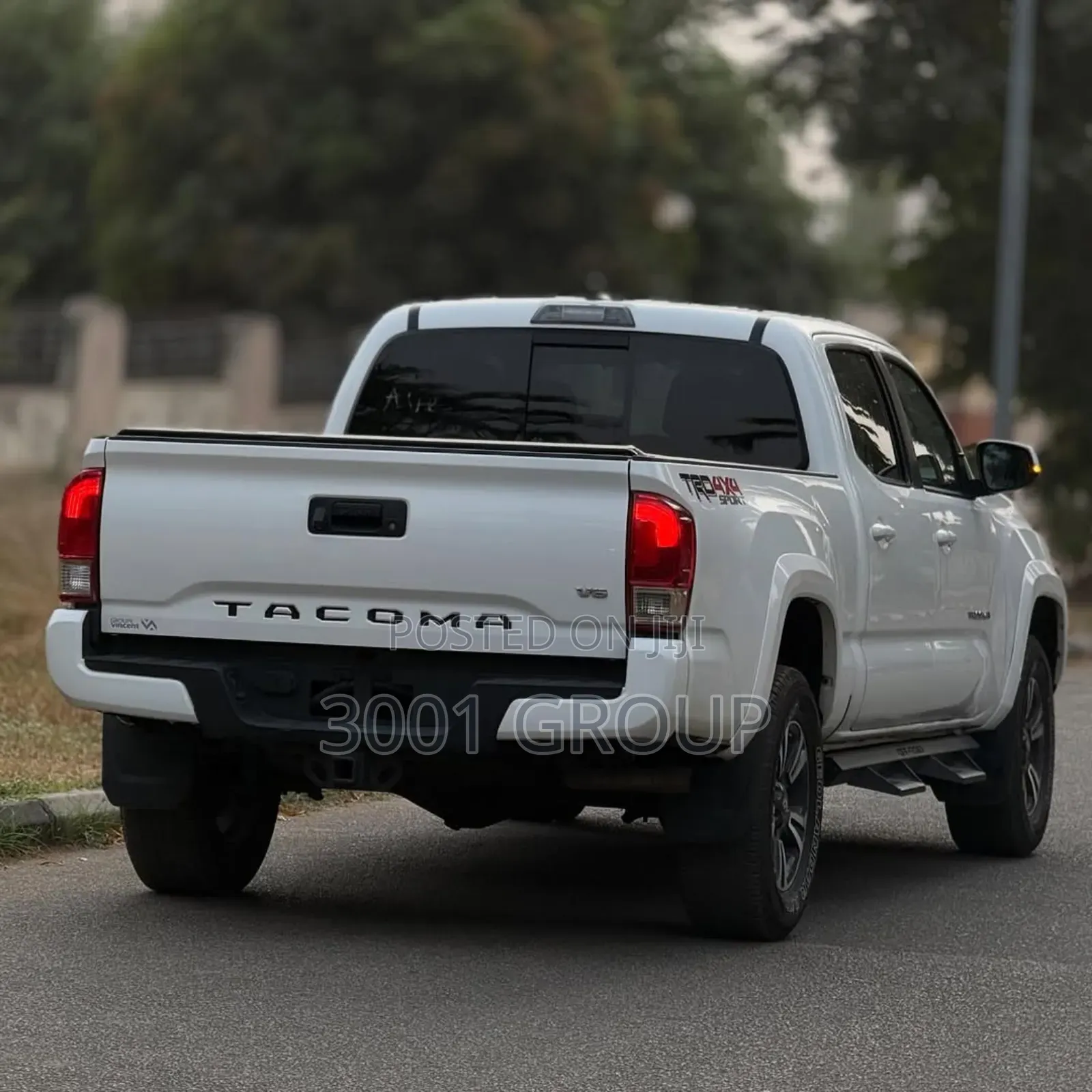 Toyota Tacoma 2018 White