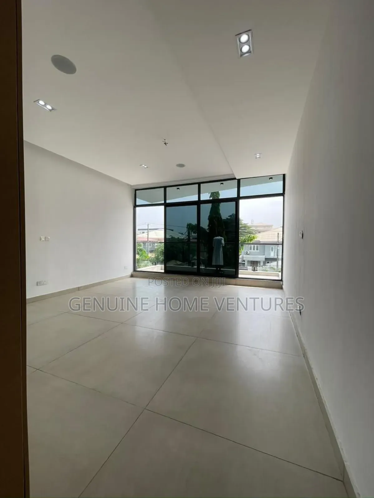 5bdrm Duplex in Old Ikoyi, Lekki Phase 1 for sale