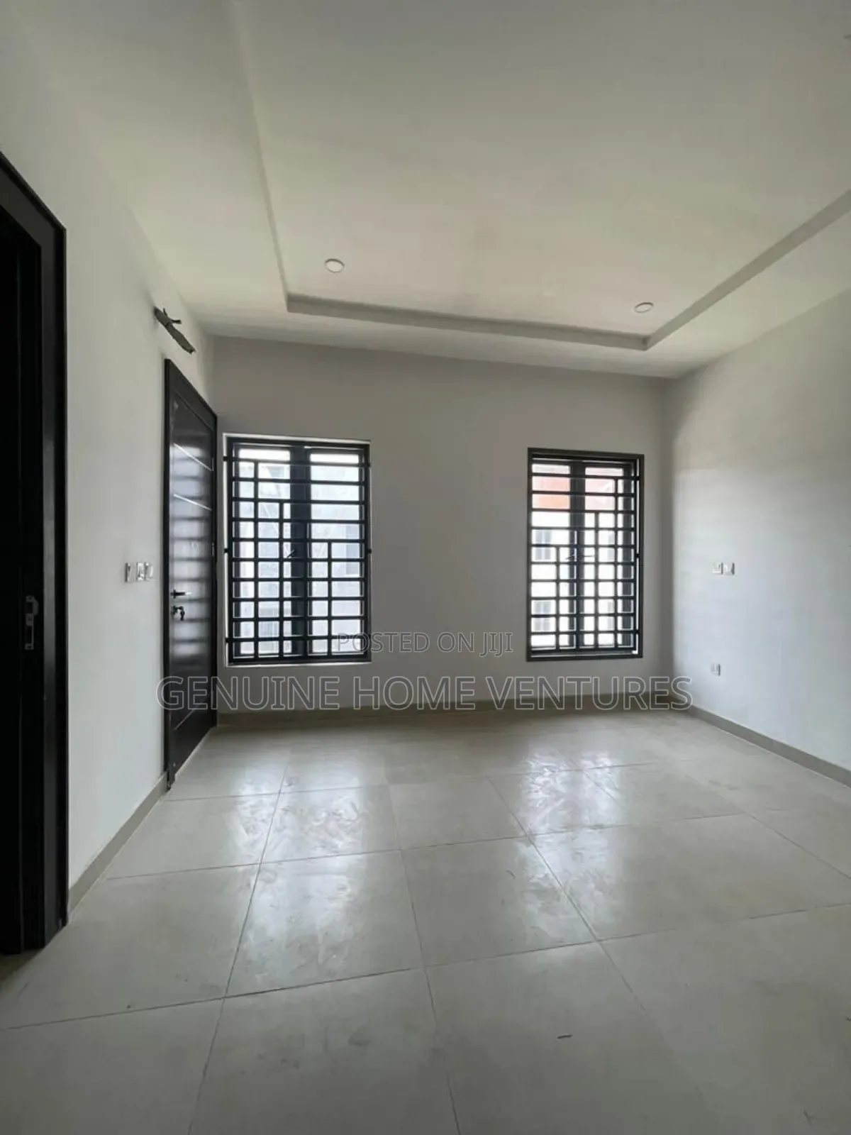 4bdrm Apartment in Lekki Phase One for sale