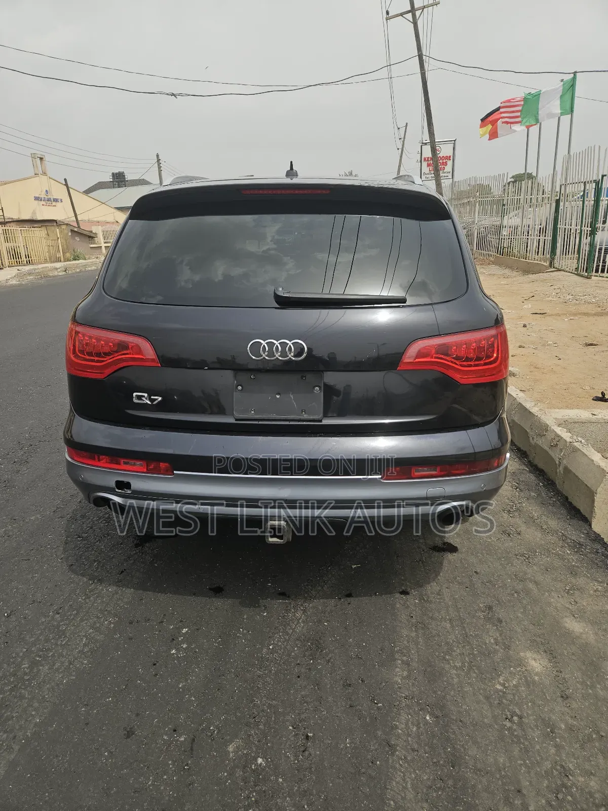 Audi Q7 3.0T Premium AWD quattro 2013 Gray