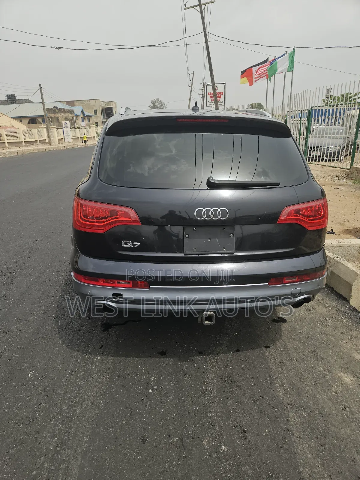 Audi Q7 3.0T Premium AWD quattro 2013 Gray