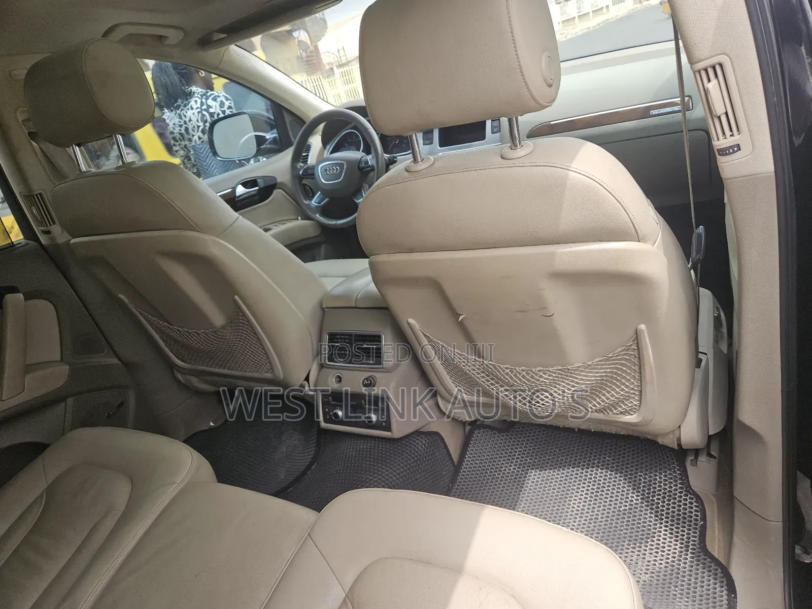 Audi Q7 3.0T Premium AWD quattro 2013 Gray
